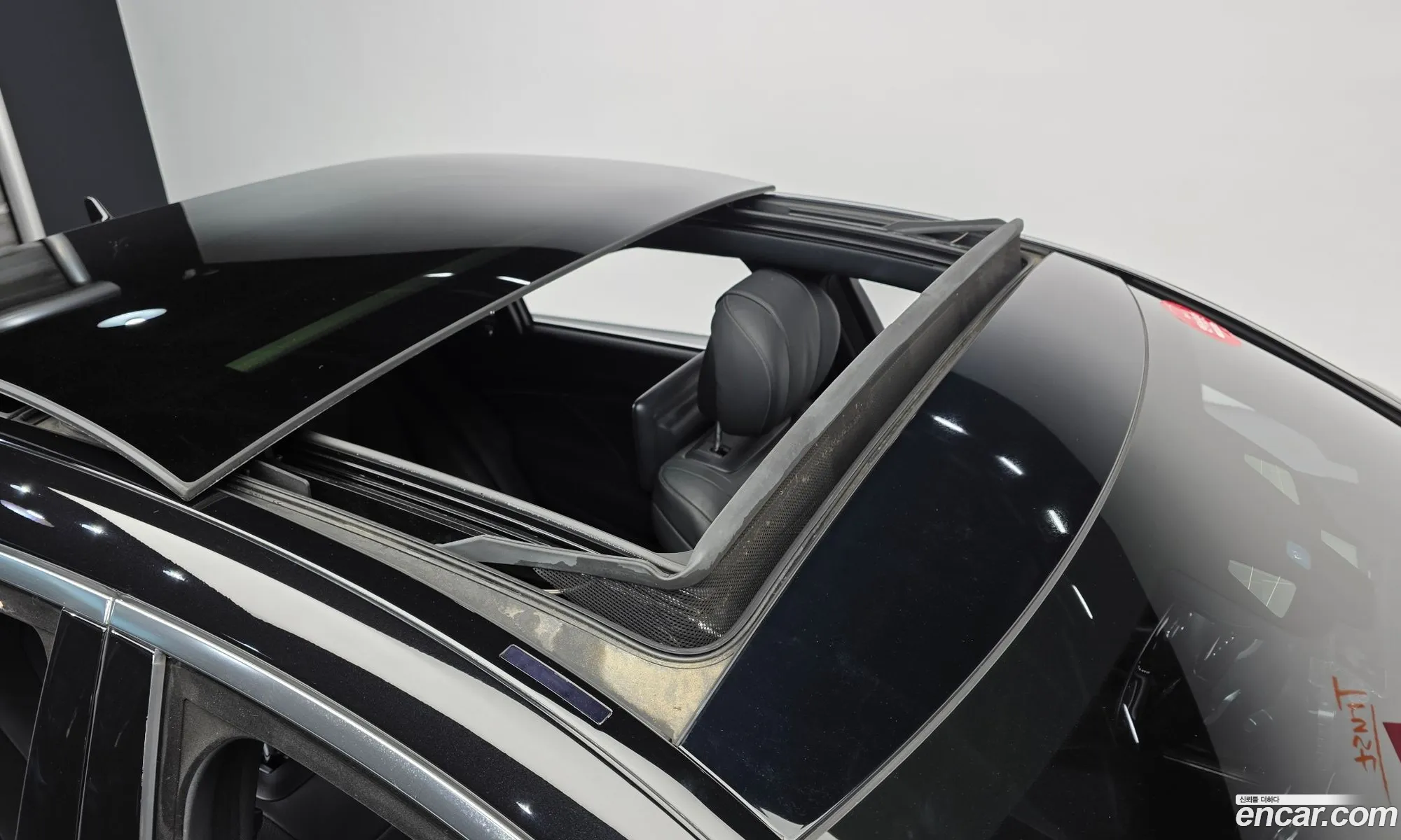 Mercedes-Benz S-Class W222 2015 WDDUG3DB2FA172162 — 4