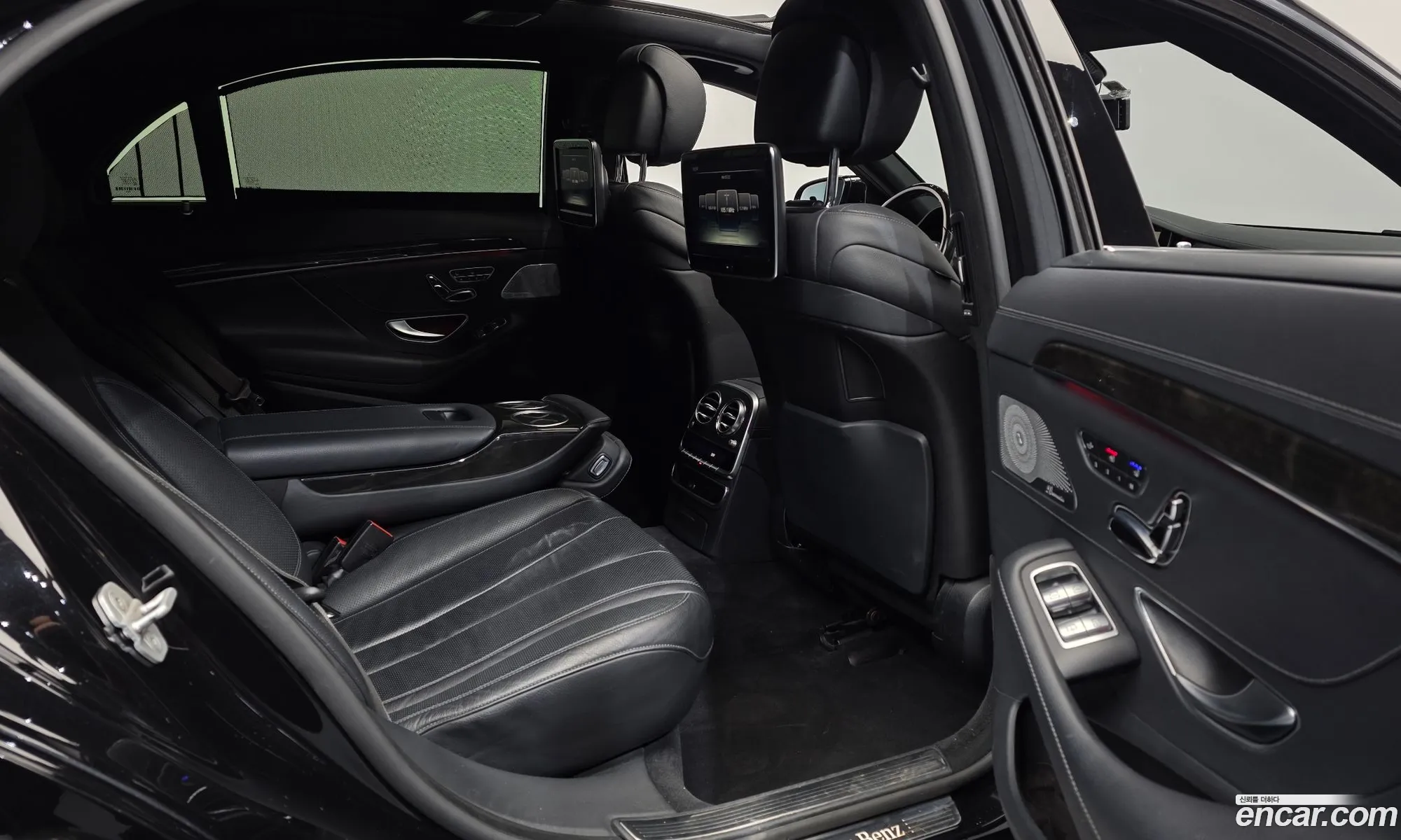 Mercedes-Benz S-Class W222 2015 WDDUG3DB2FA172162 — 7