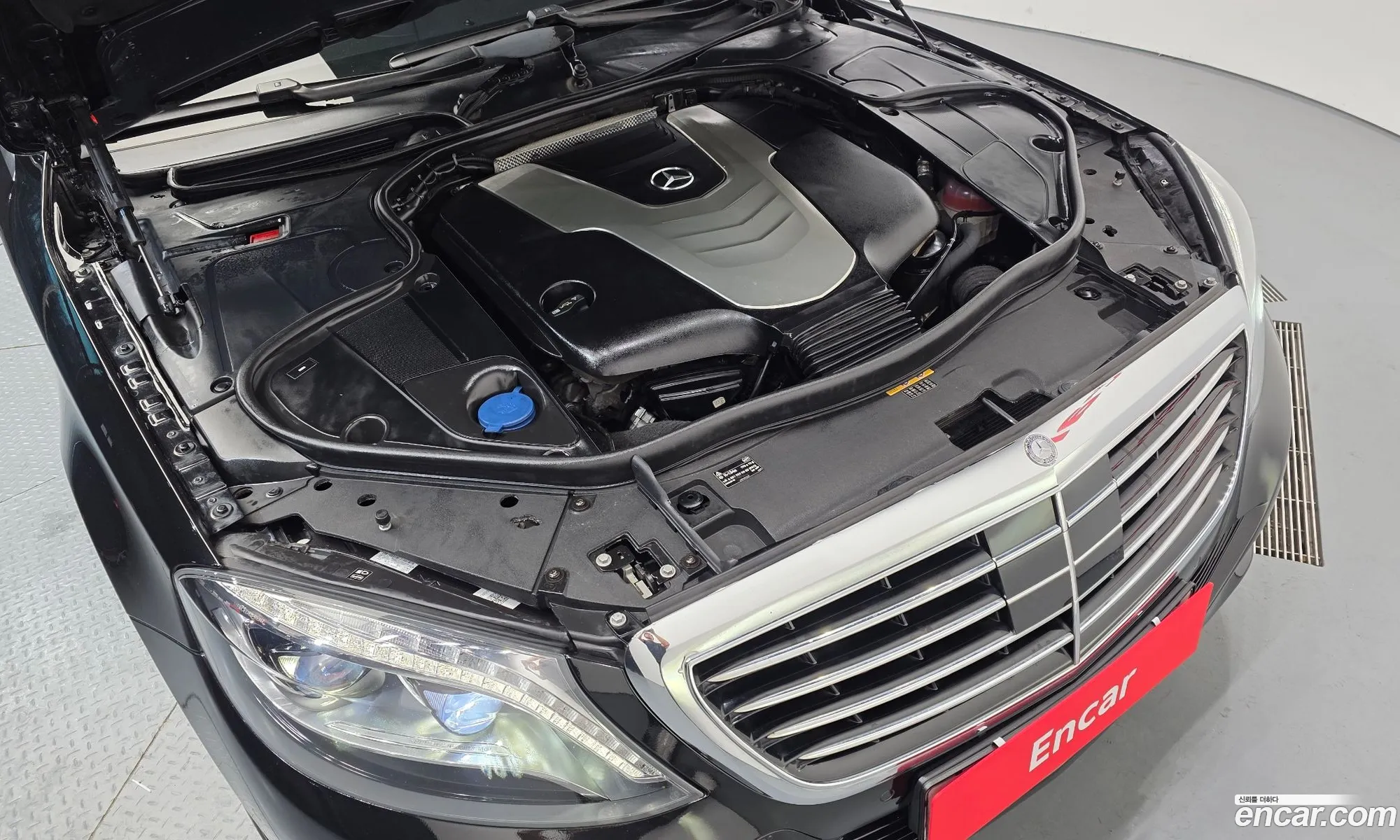 Mercedes-Benz S-Class W222 2015 WDDUG3DB2FA172162 — 16