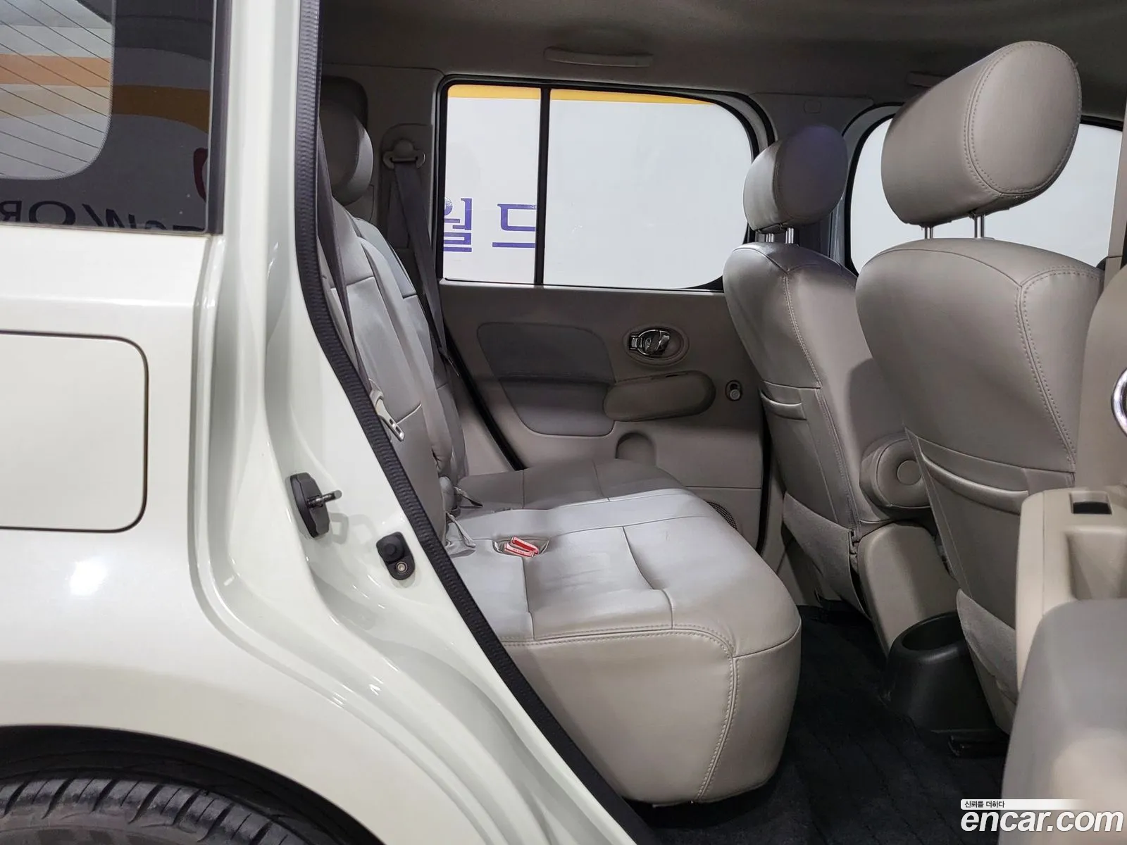 Nissan Cube 2011 — 14