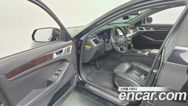 Hyundai Genesis DH 2015 — 13