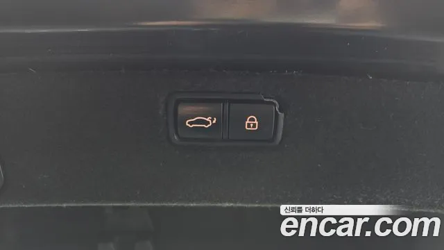 Hyundai Genesis DH 2015 — 18