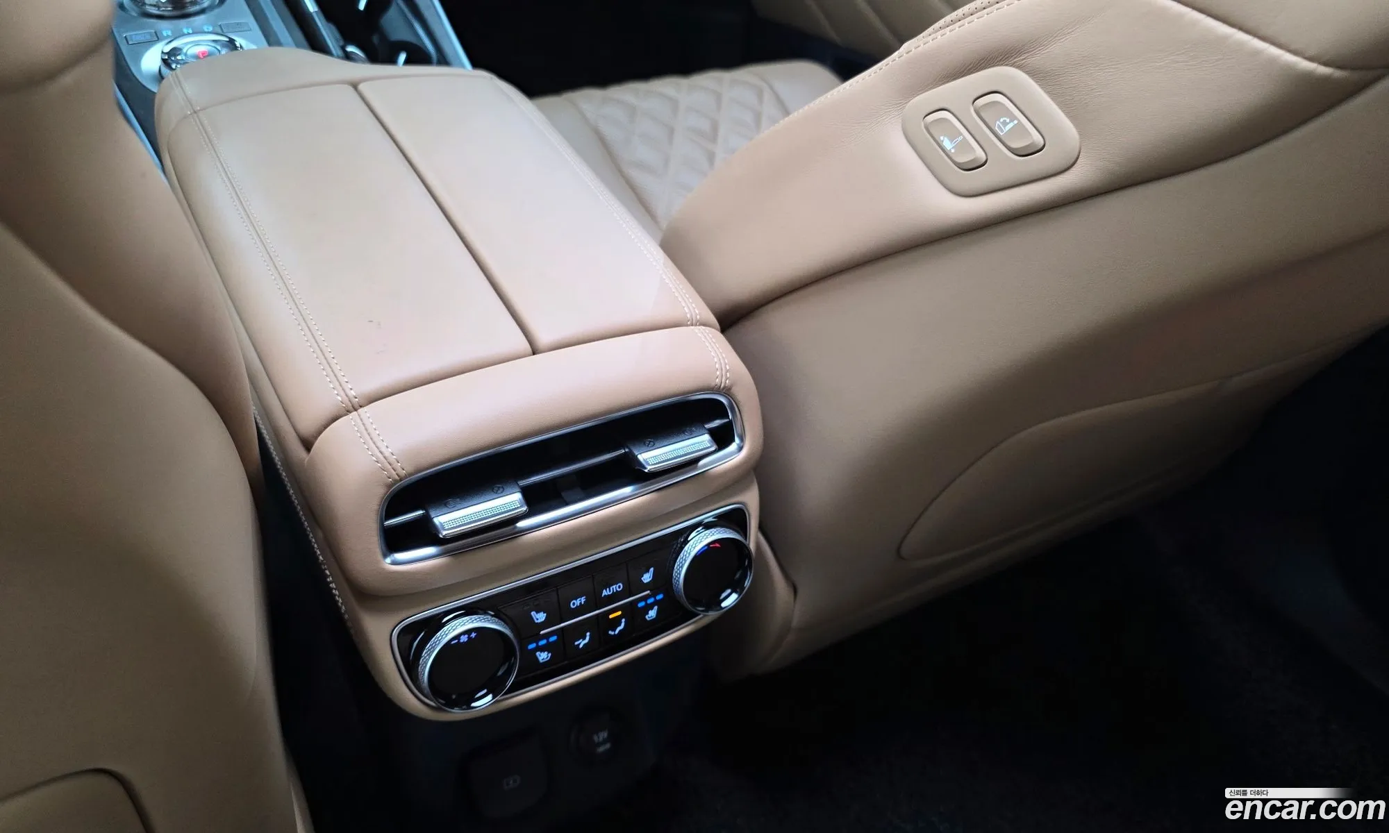 Genesis GV80 2022 — 14