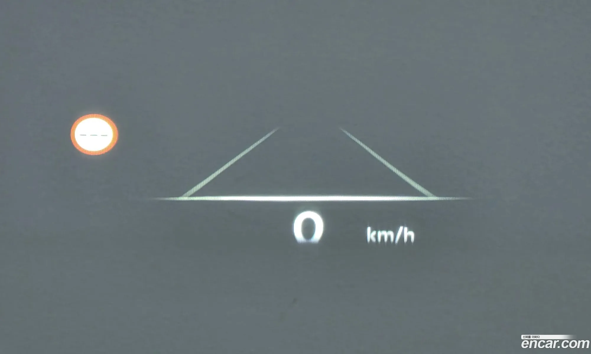 Genesis GV70 2025 KMTMA81BDSU227051 — 10