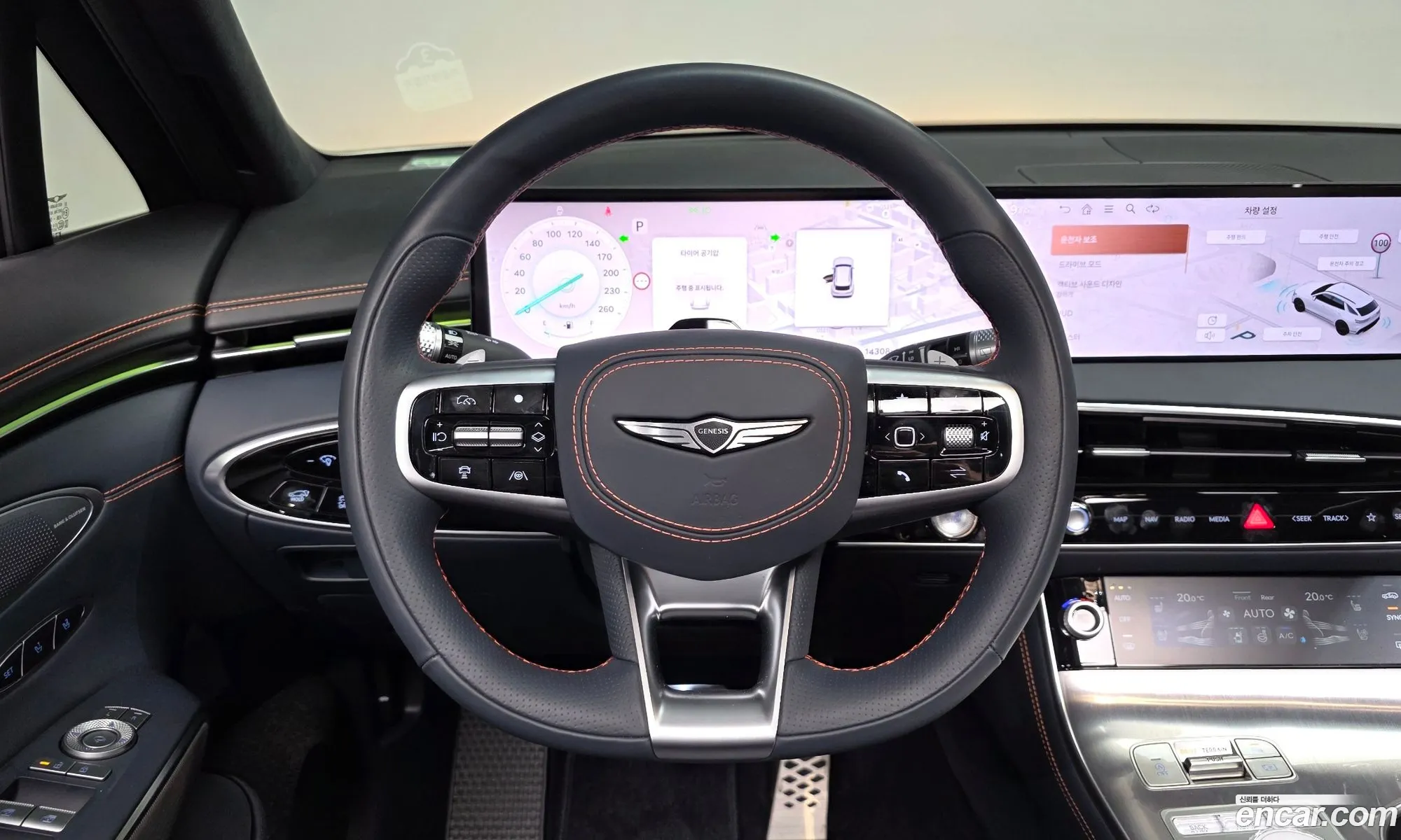 Genesis GV70 2025 KMTMA81BDSU227051 — 6