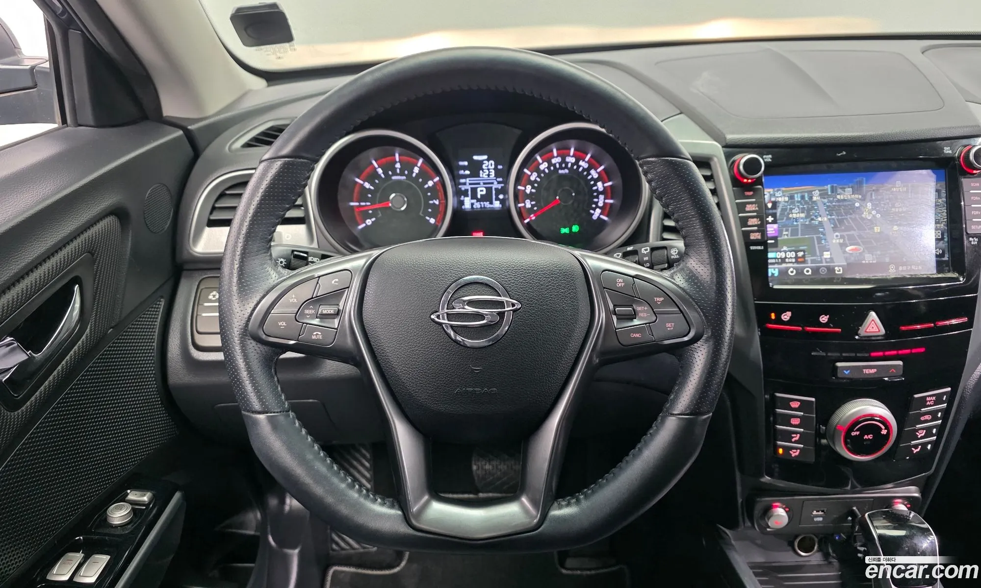 KG Mobility (SsangYong) Tivoli Armour 2019 — 5