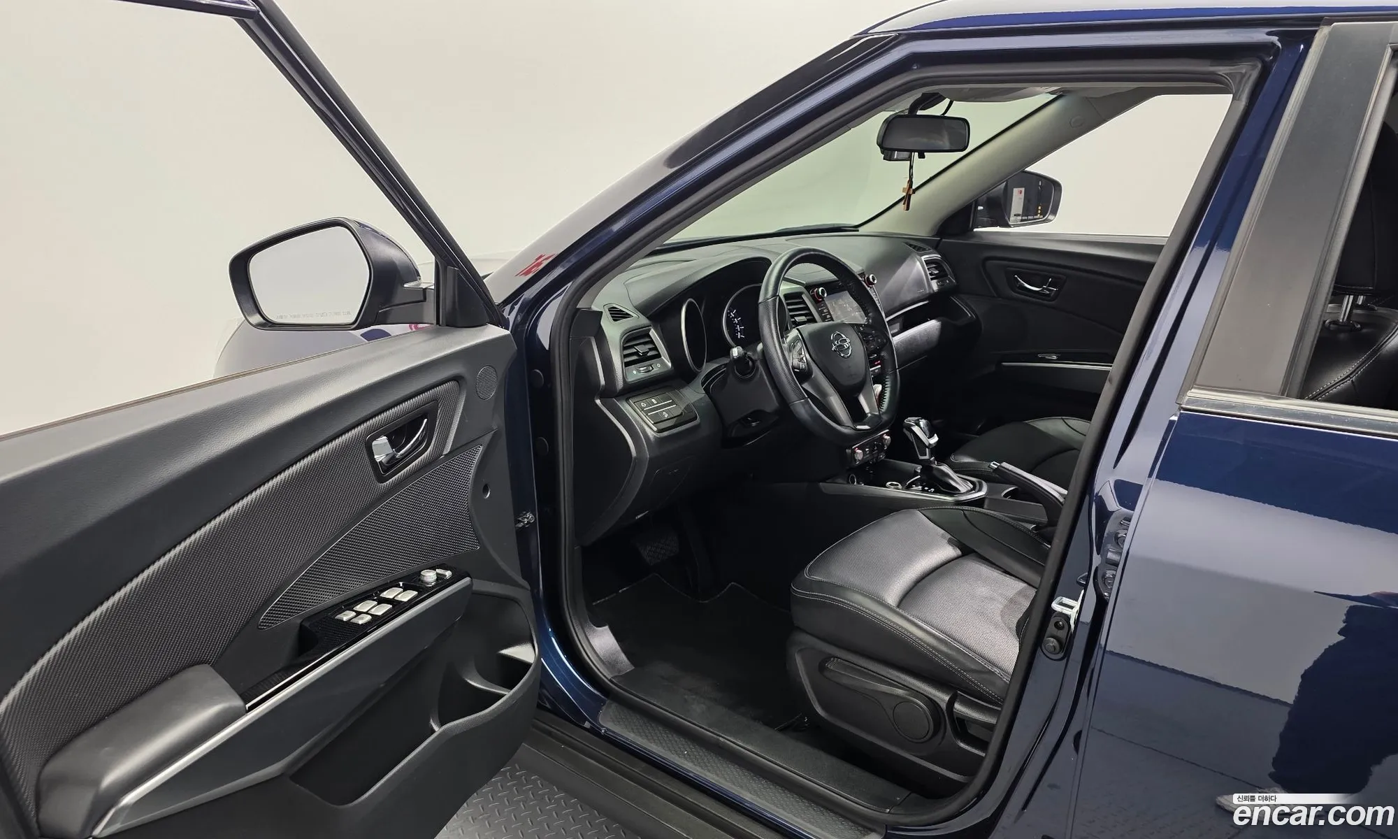 KG Mobility (SsangYong) Tivoli Armour 2019 — 17