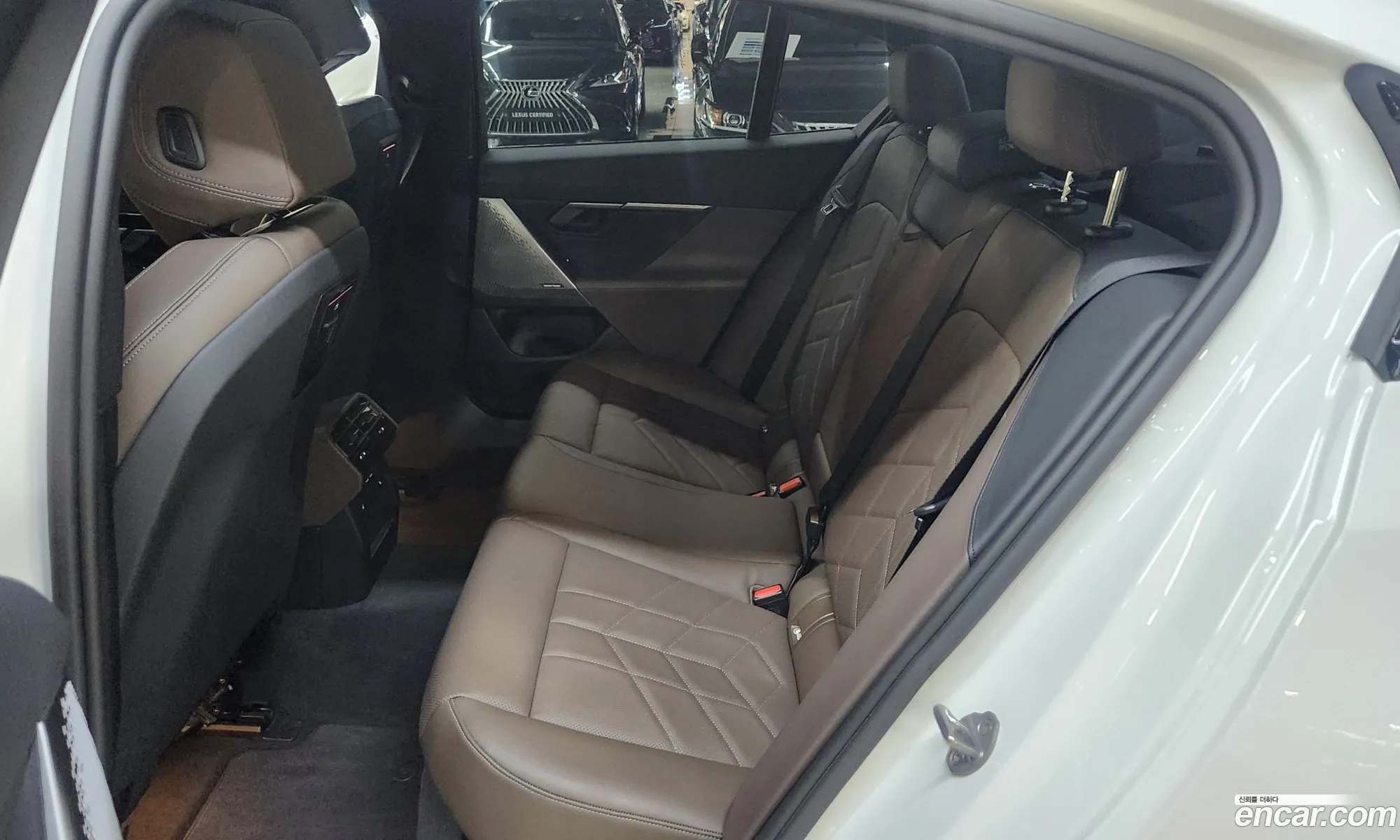 BMW 5 Series 2023 — 6