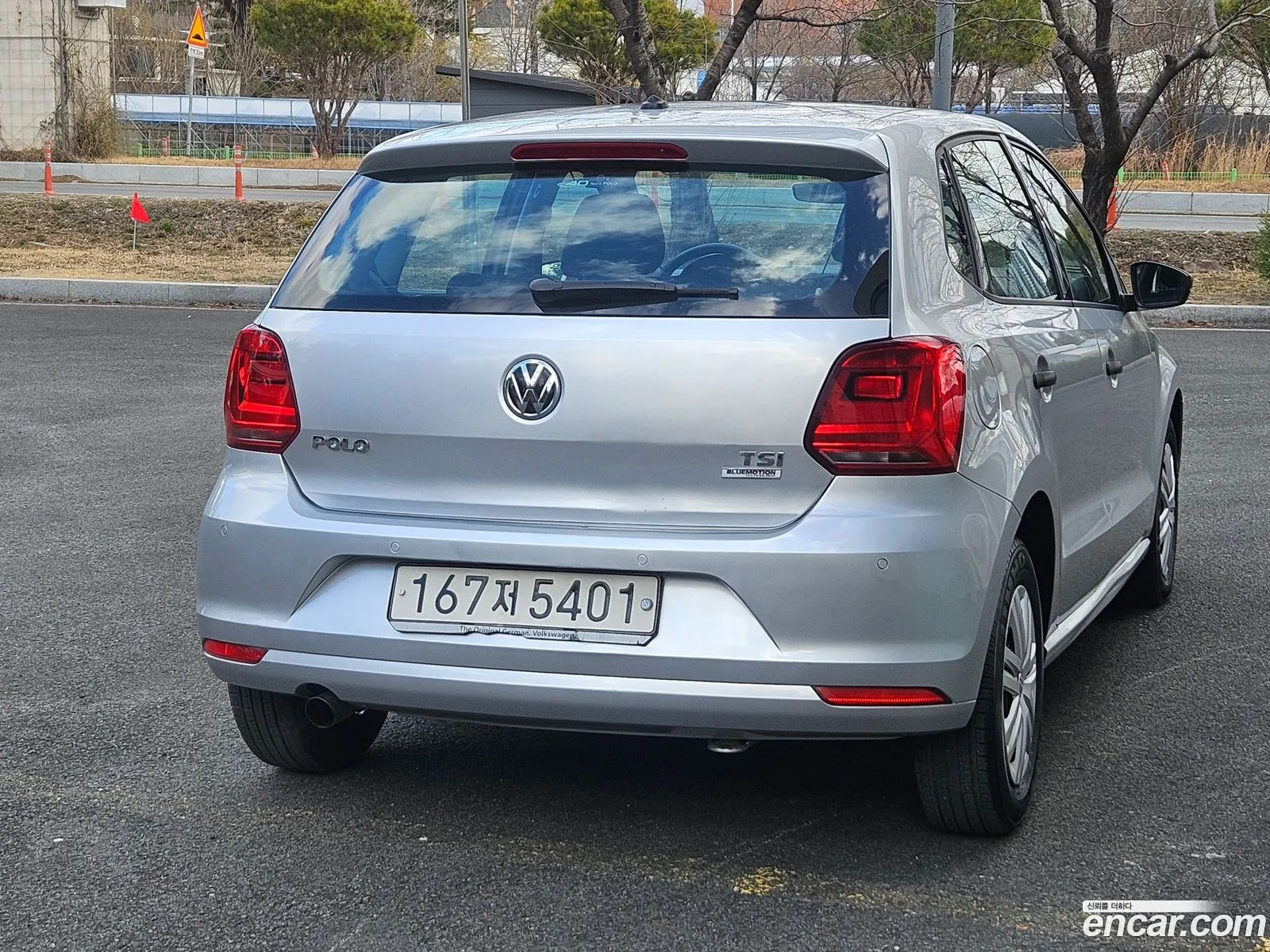 Volkswagen Polo 2016 — 10