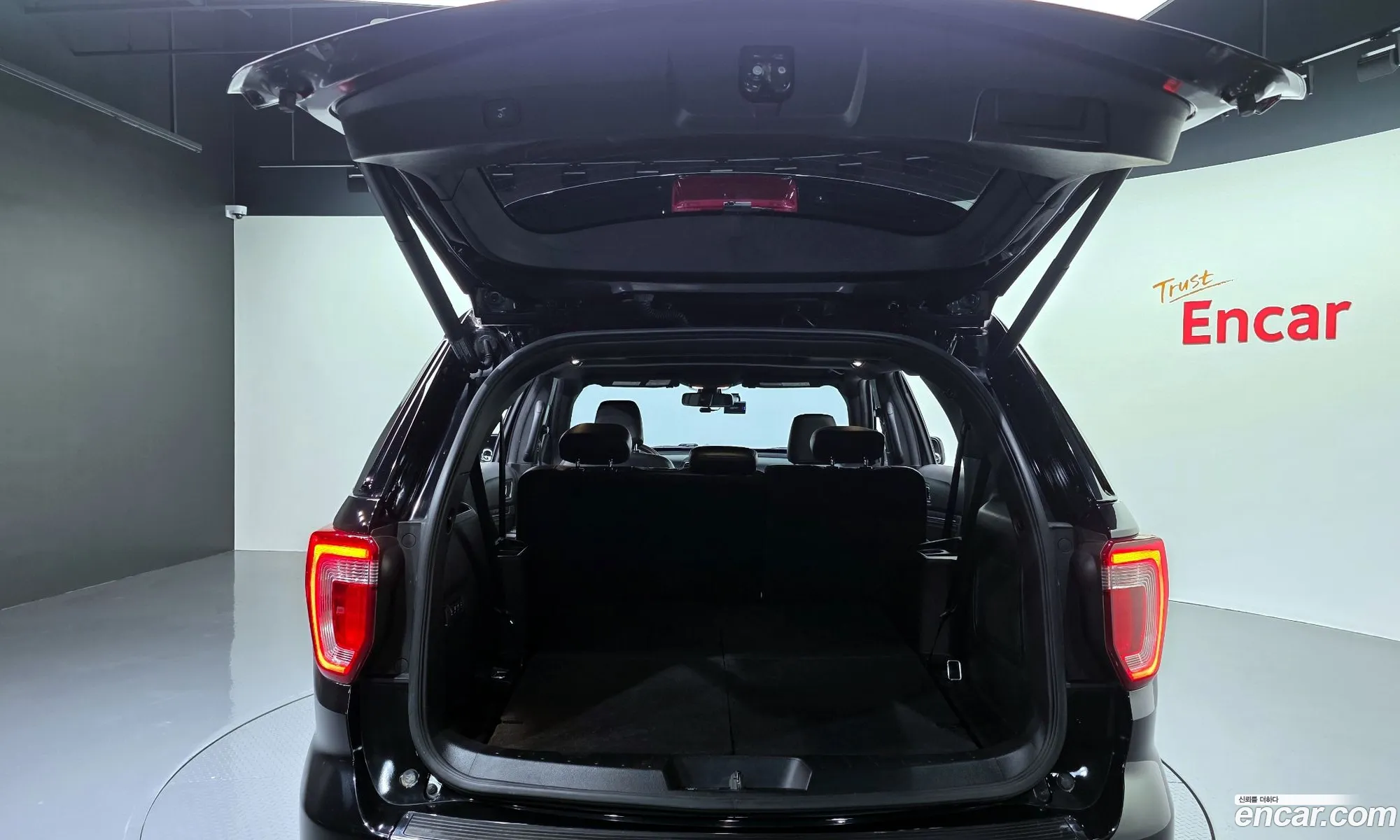 Ford Explorer 2019 — 6