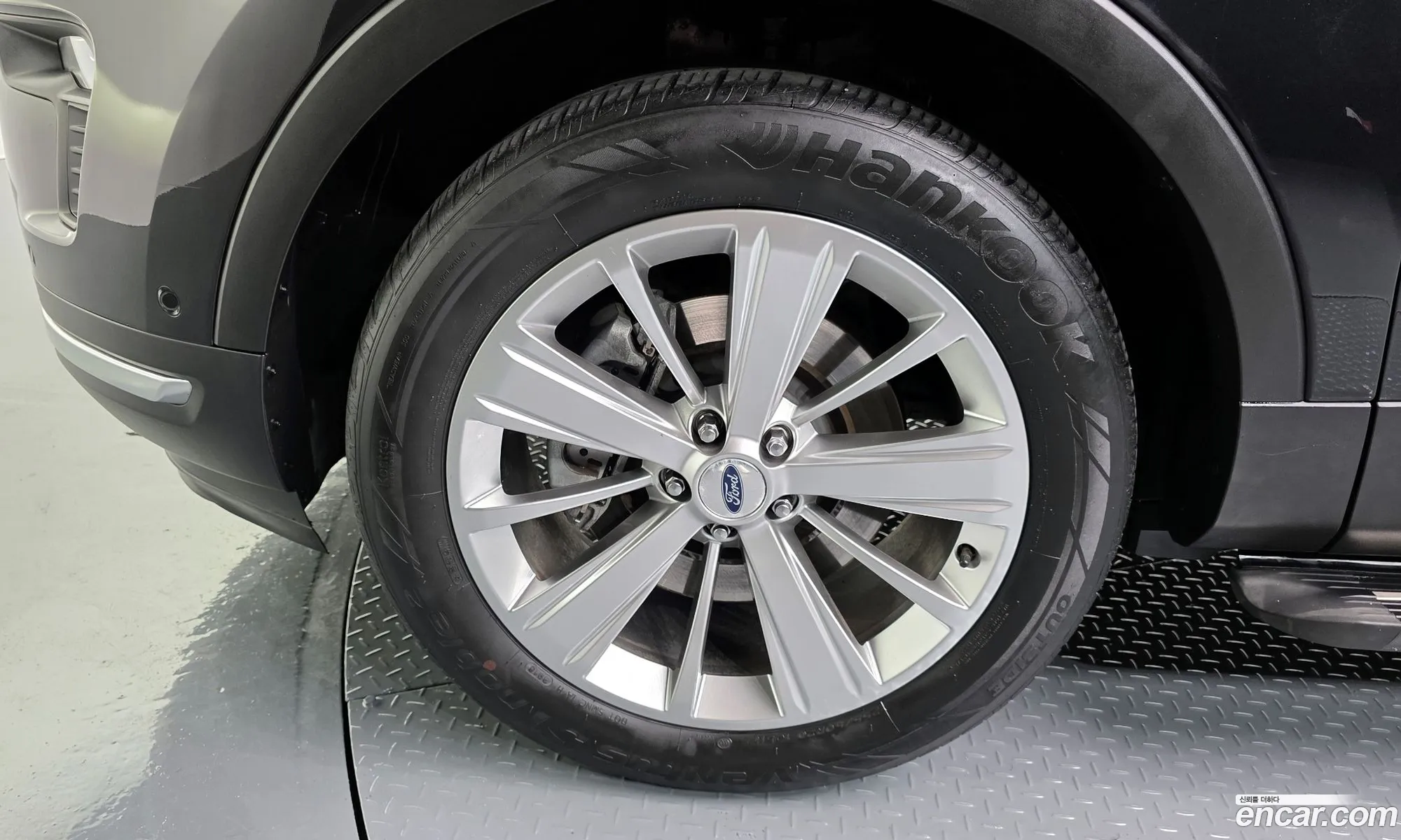 Ford Explorer 2019 — 10