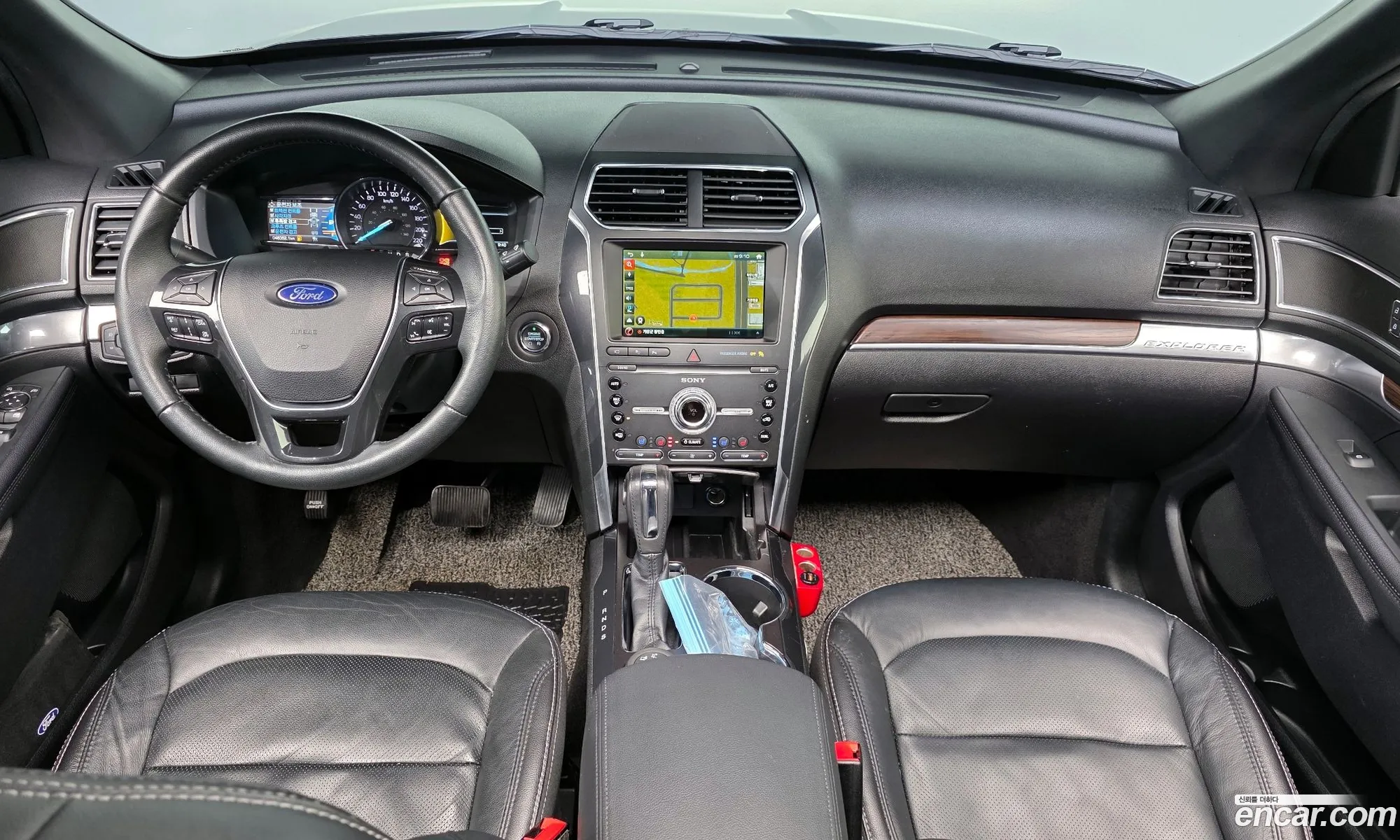 Ford Explorer 2019 — 8