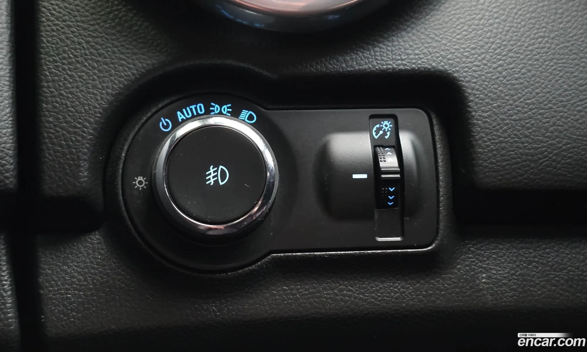 Chevrolet (GM Daewoo) Trax 2015 — 16