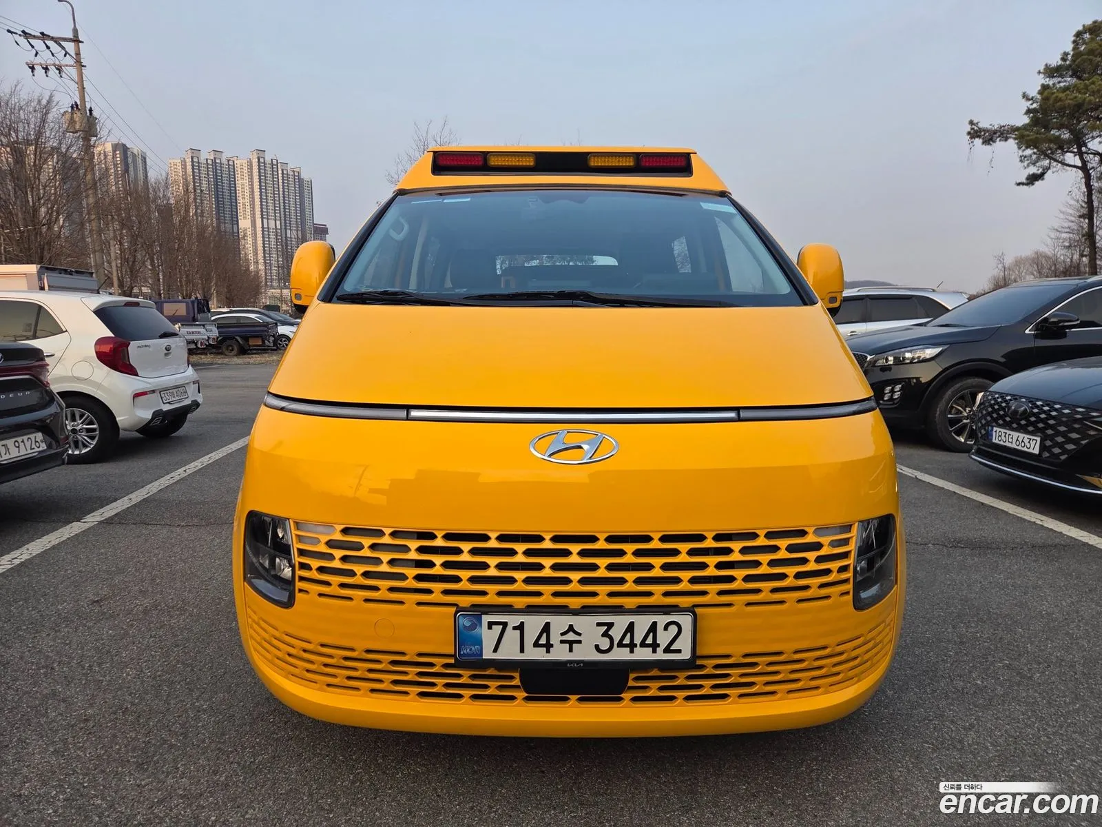 Hyundai Staria 2023 — 8
