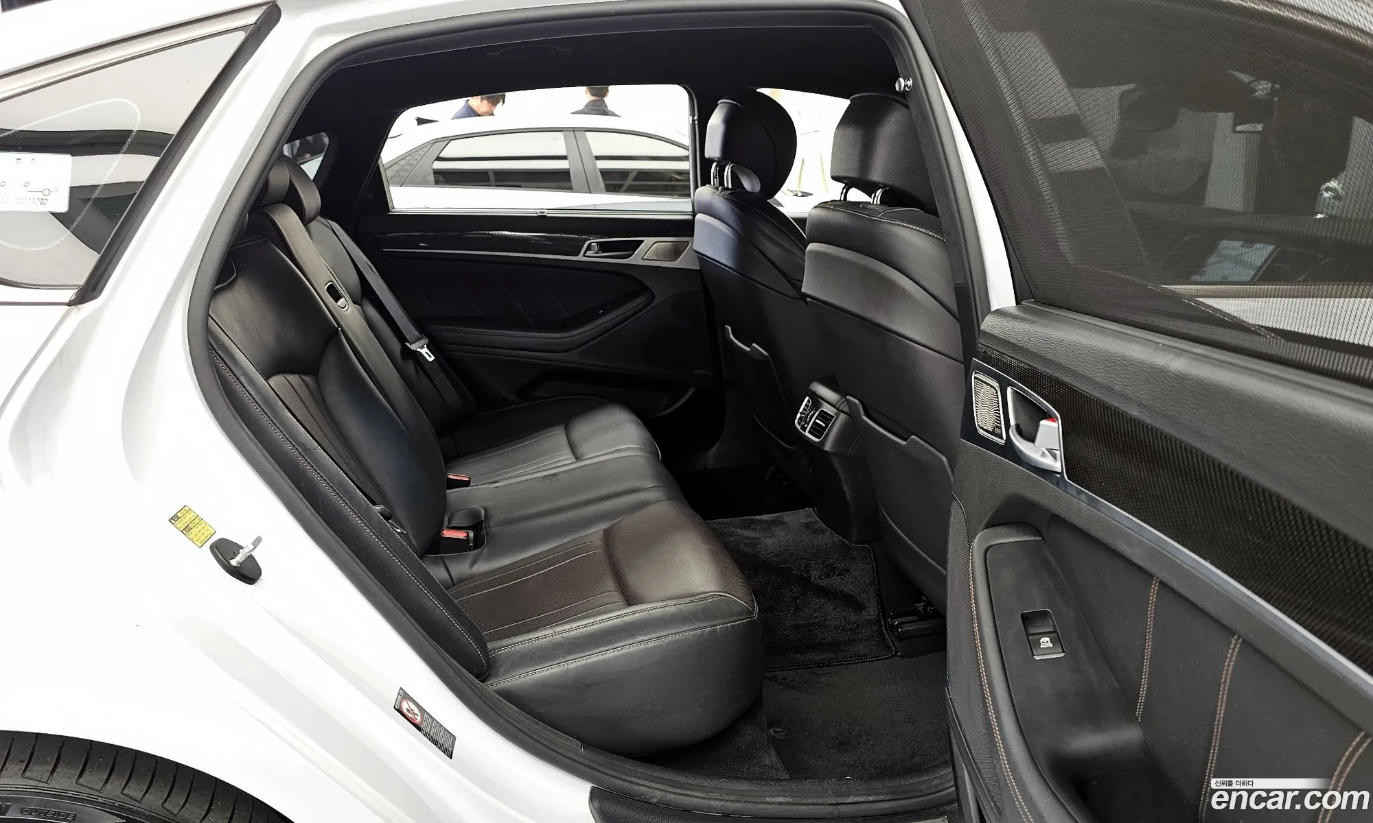 Genesis G80 2018 — 15