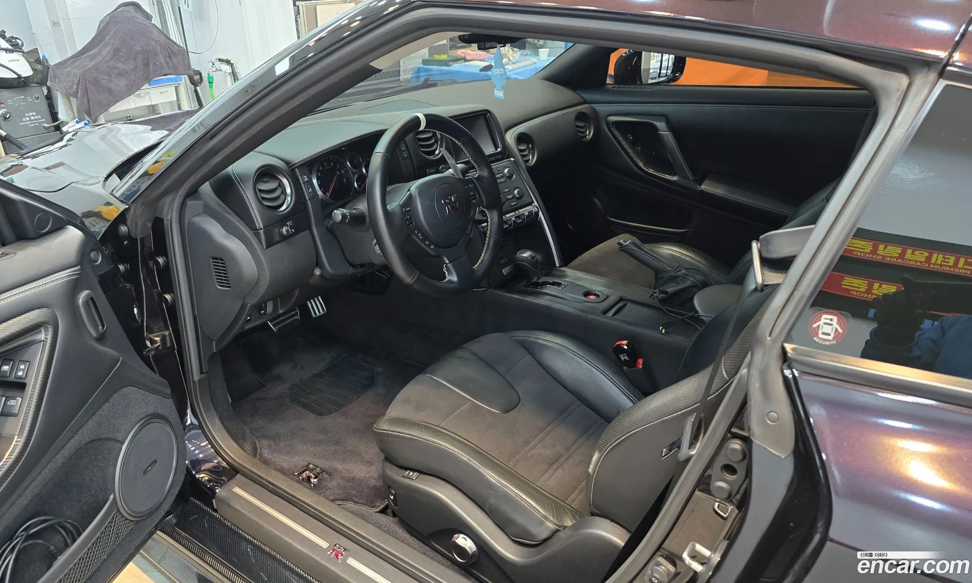 Nissan GT-R 2013 — 2