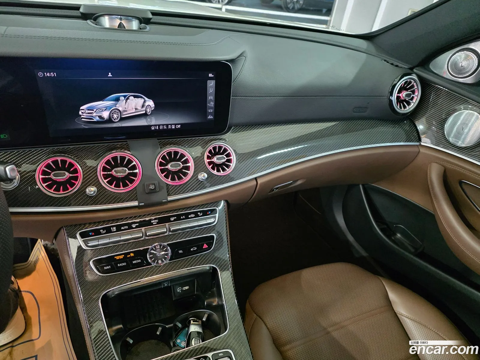 Mercedes-Benz E-Class W213 2019 — 15