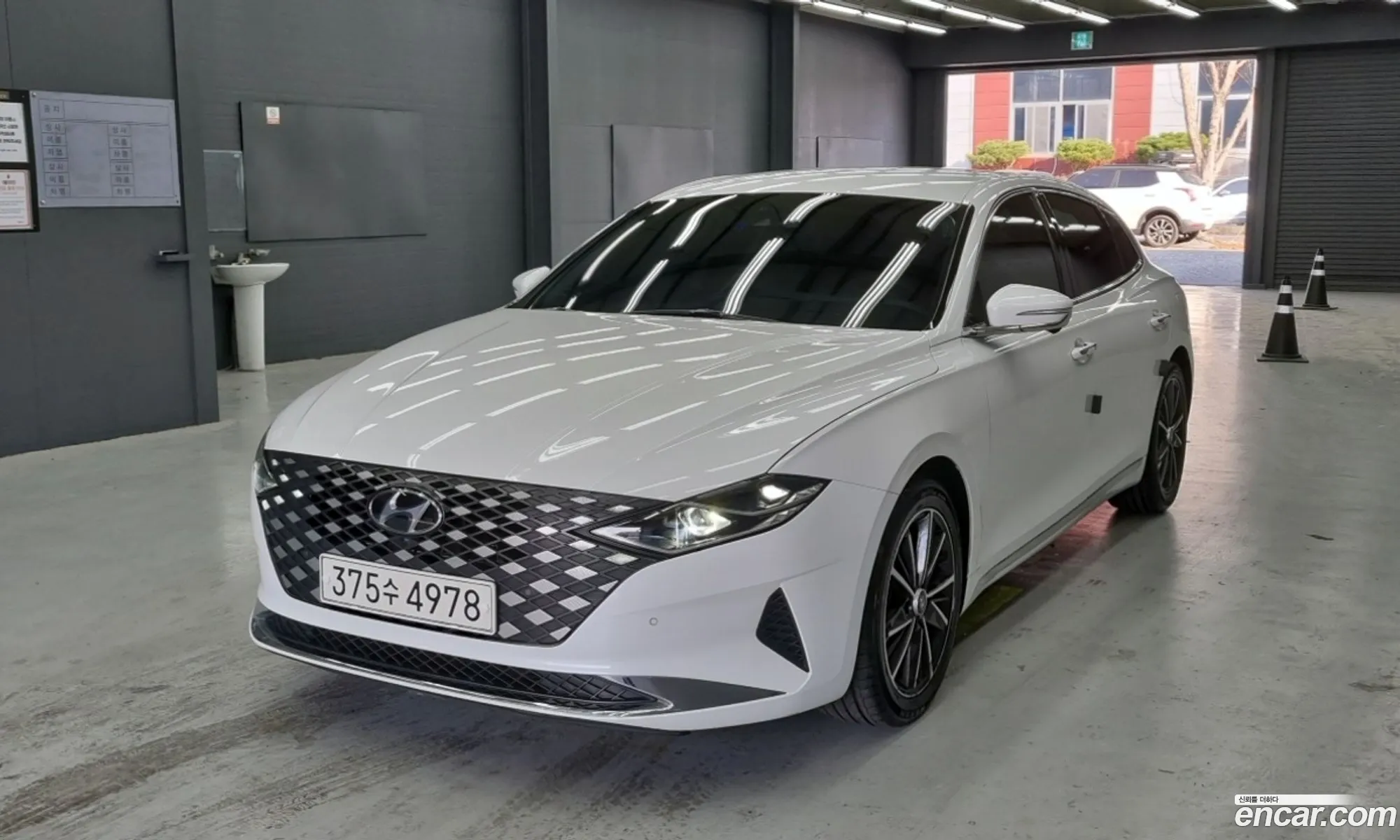 Hyundai Grandeur IG 2021 — 16