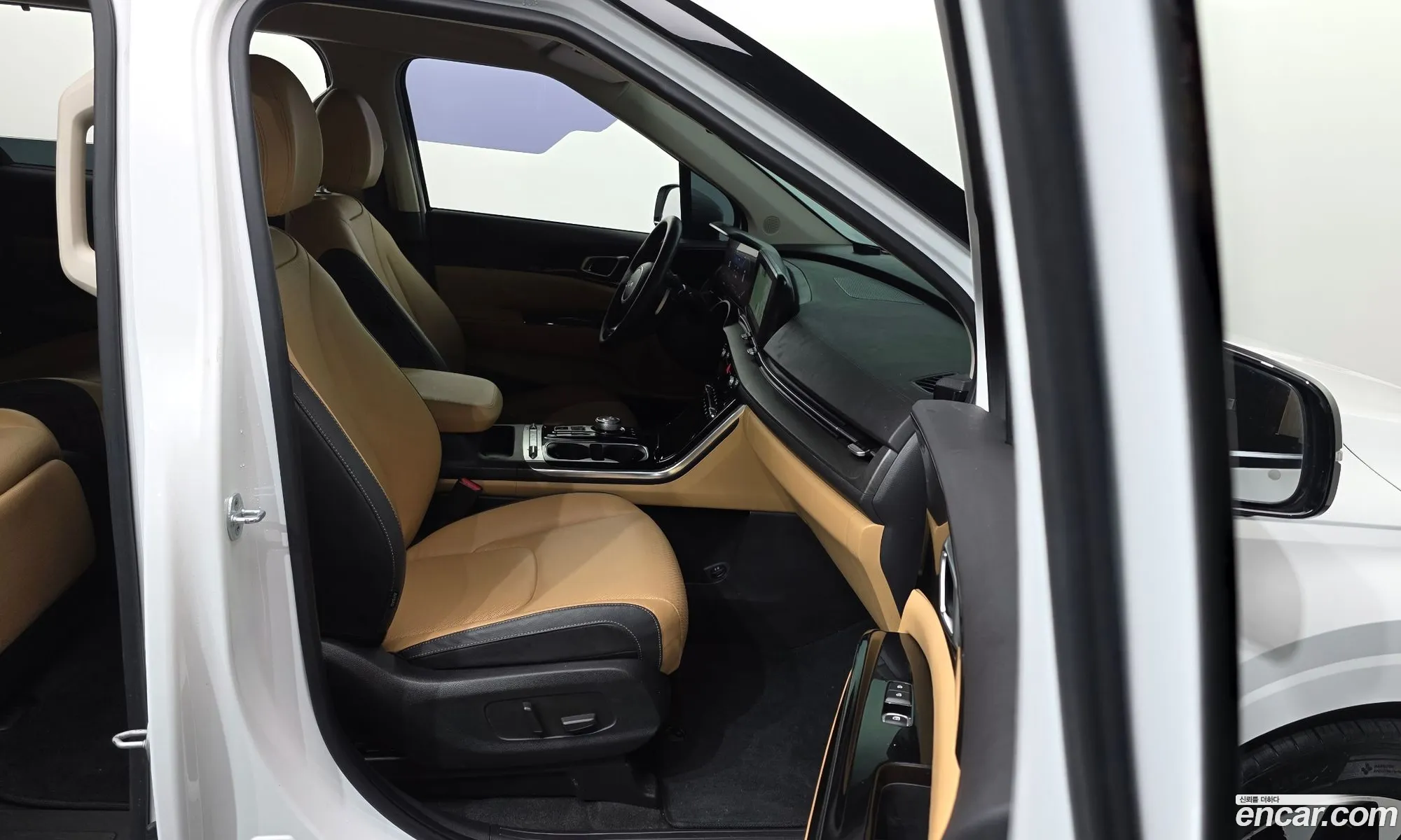 Kia Carnival 2021 — 15