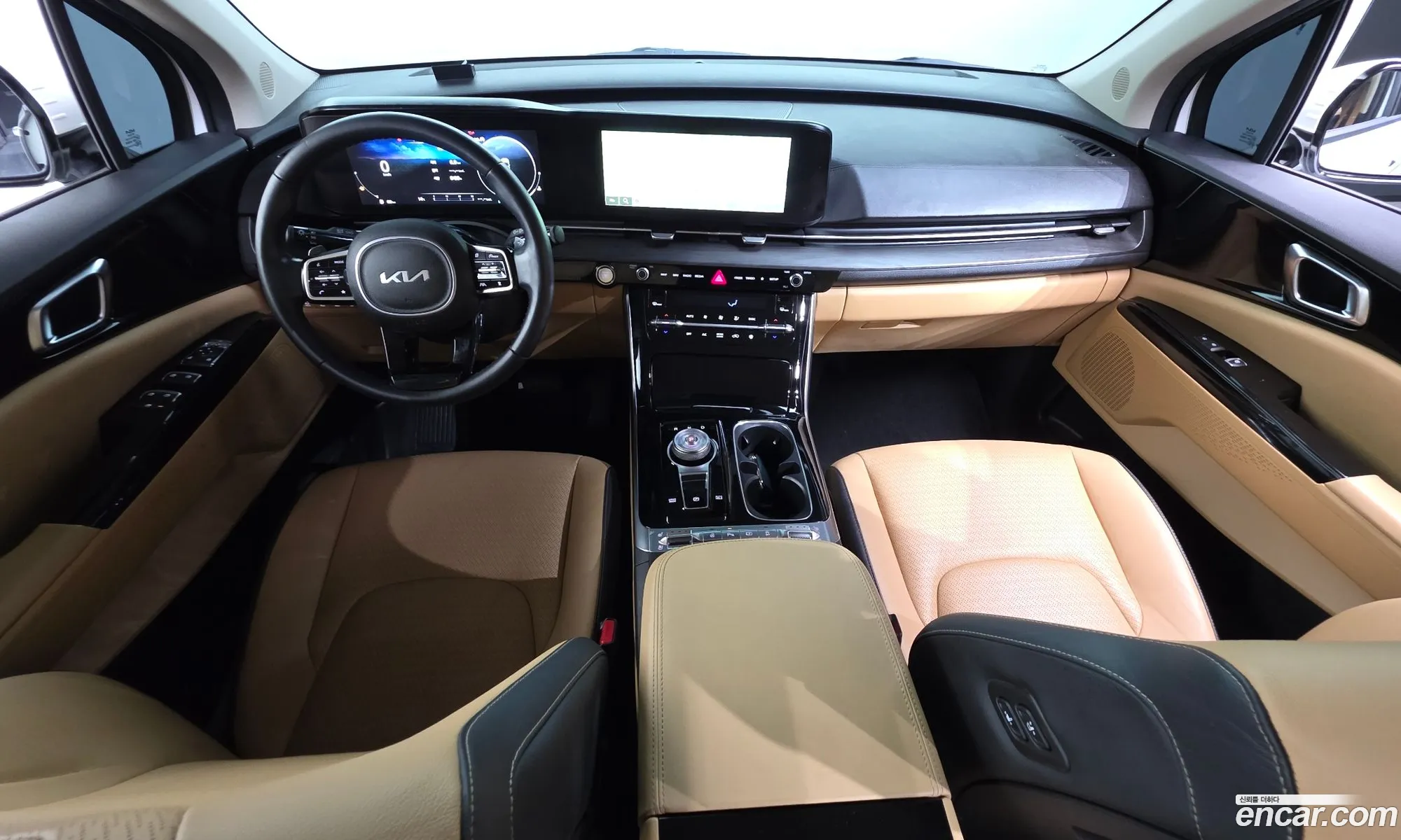 Kia Carnival 2021 — 3