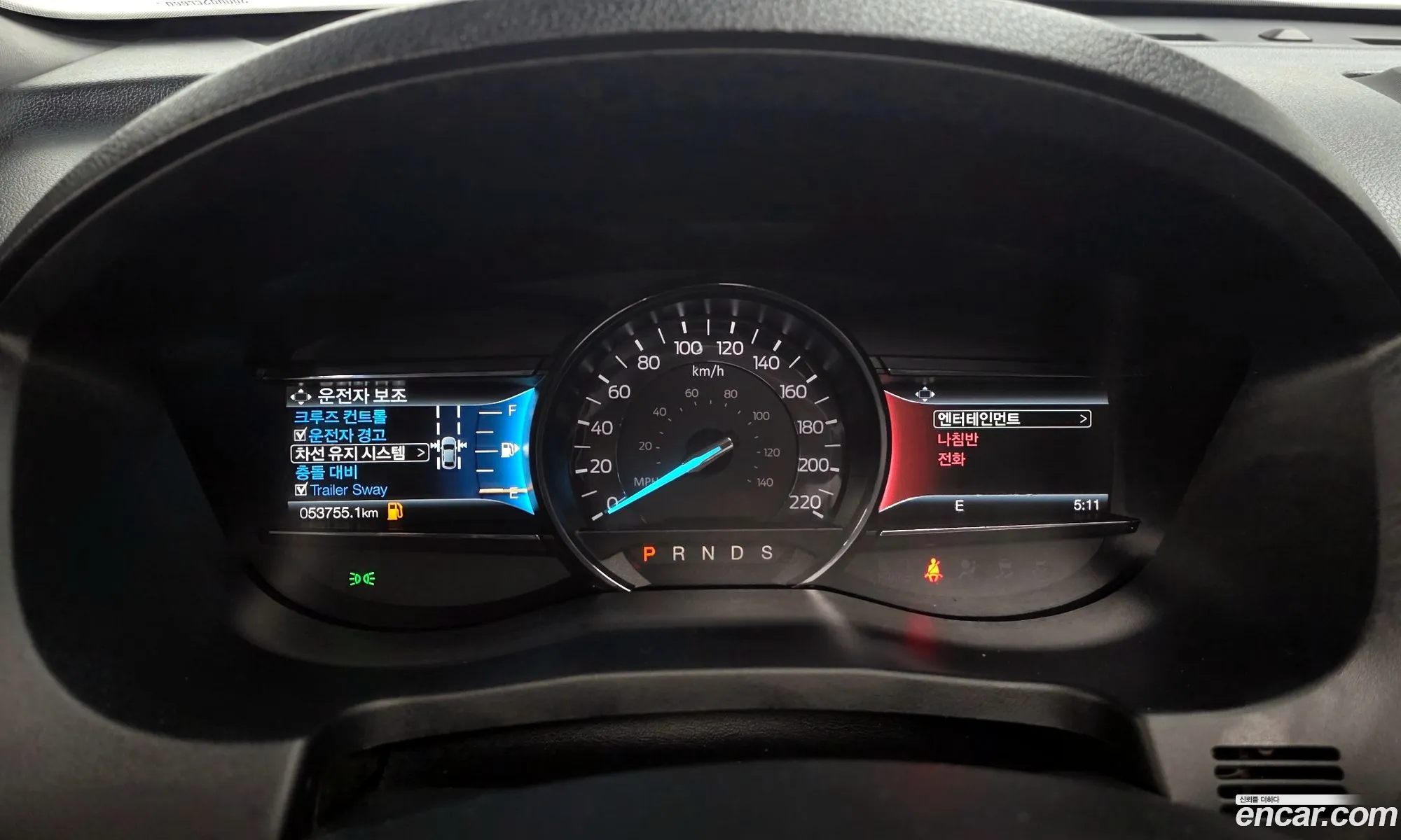 Ford Explorer 2018 — 18
