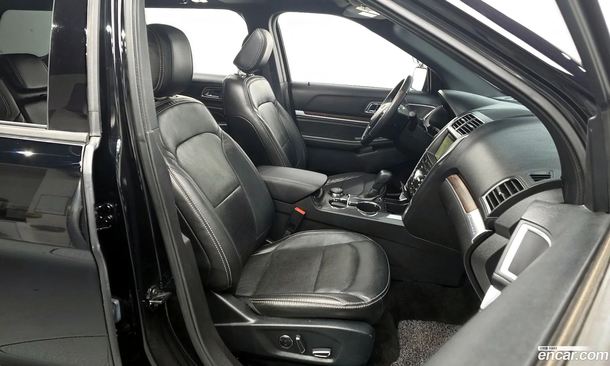 Ford Explorer 2018 — 13