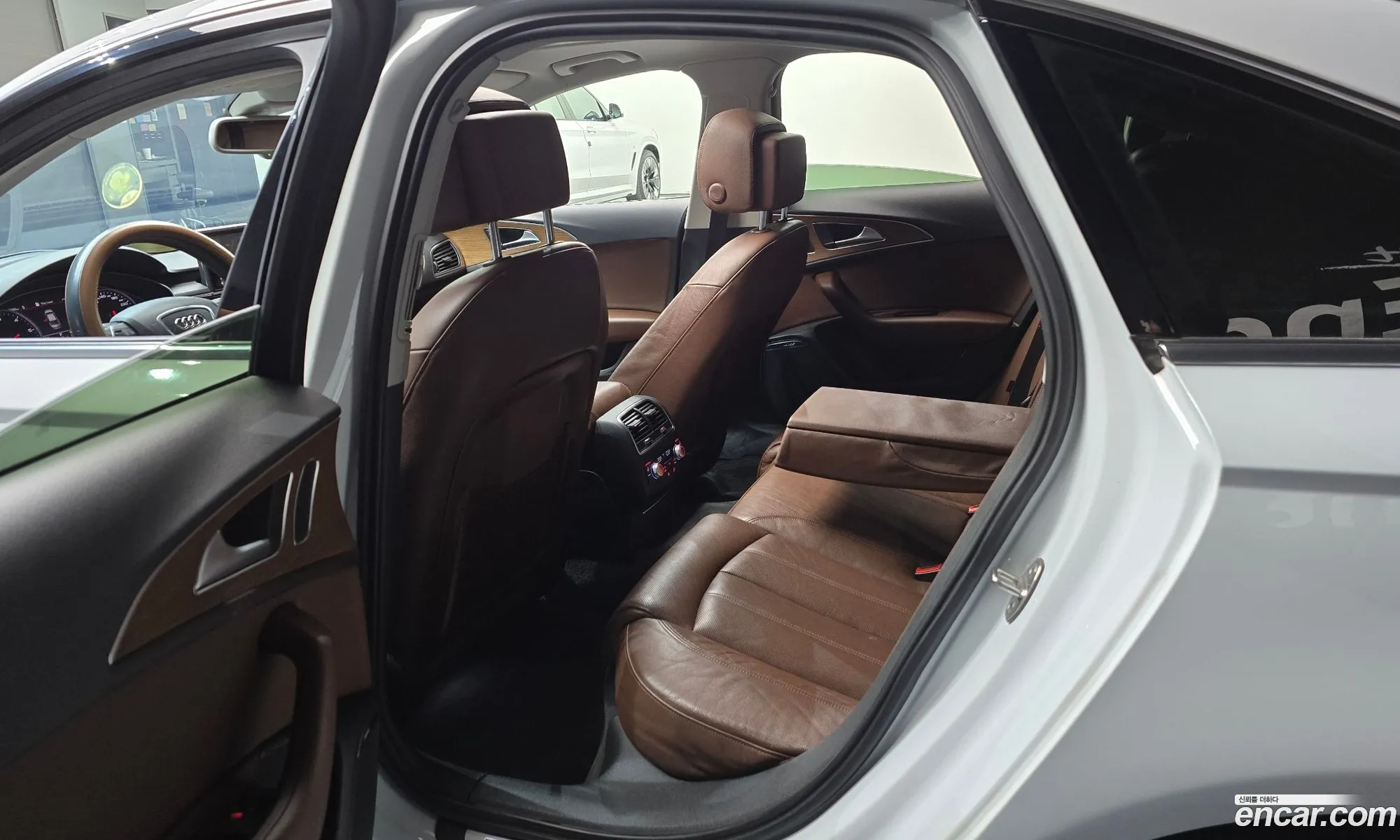 Audi A6 2015 — 5