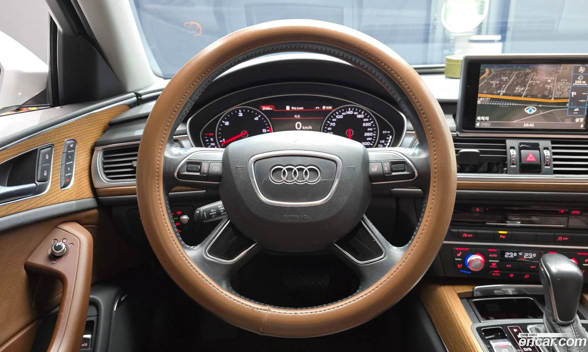 Audi A6 2015 — 6