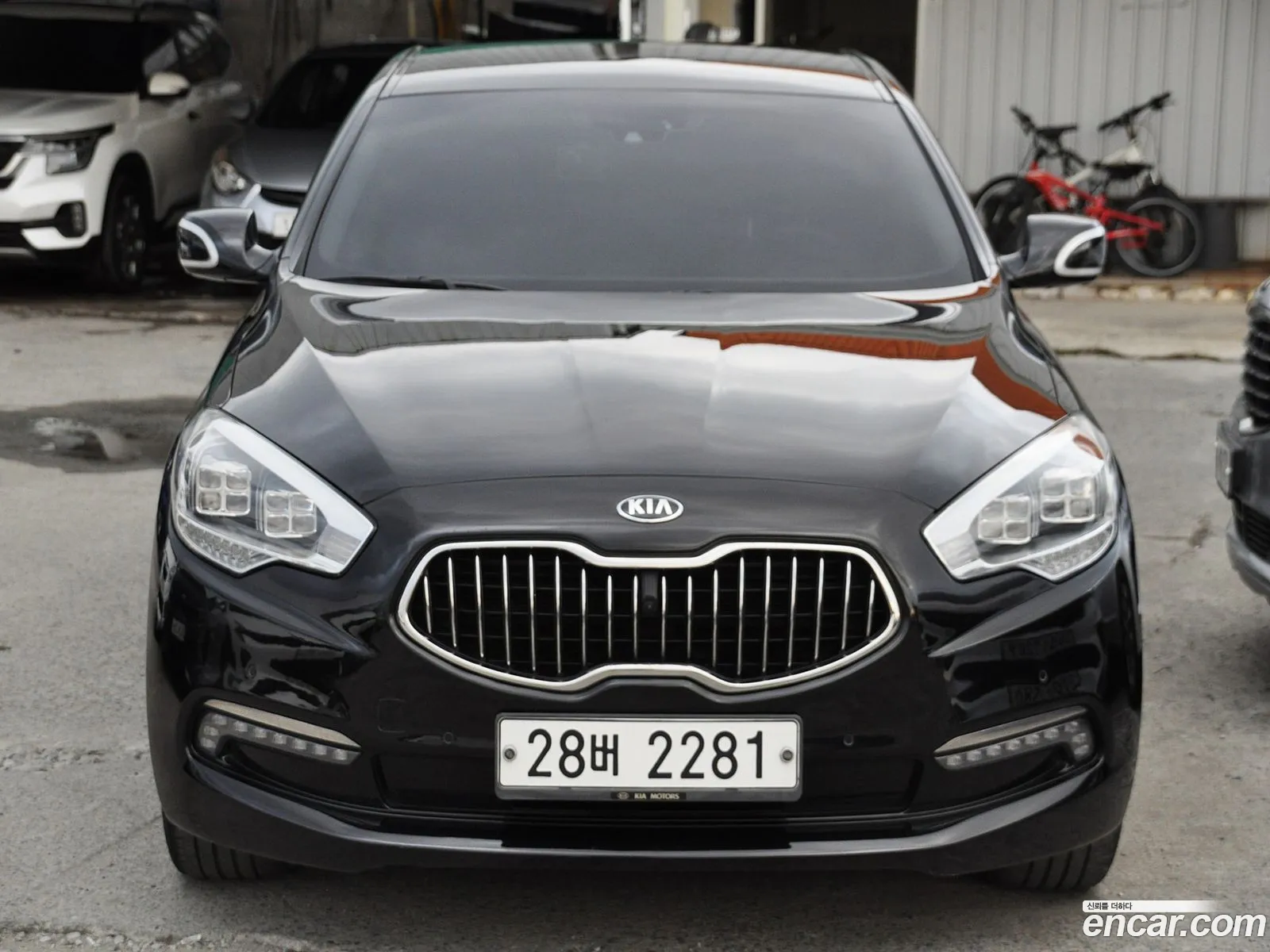 Kia K9 2013 — 9
