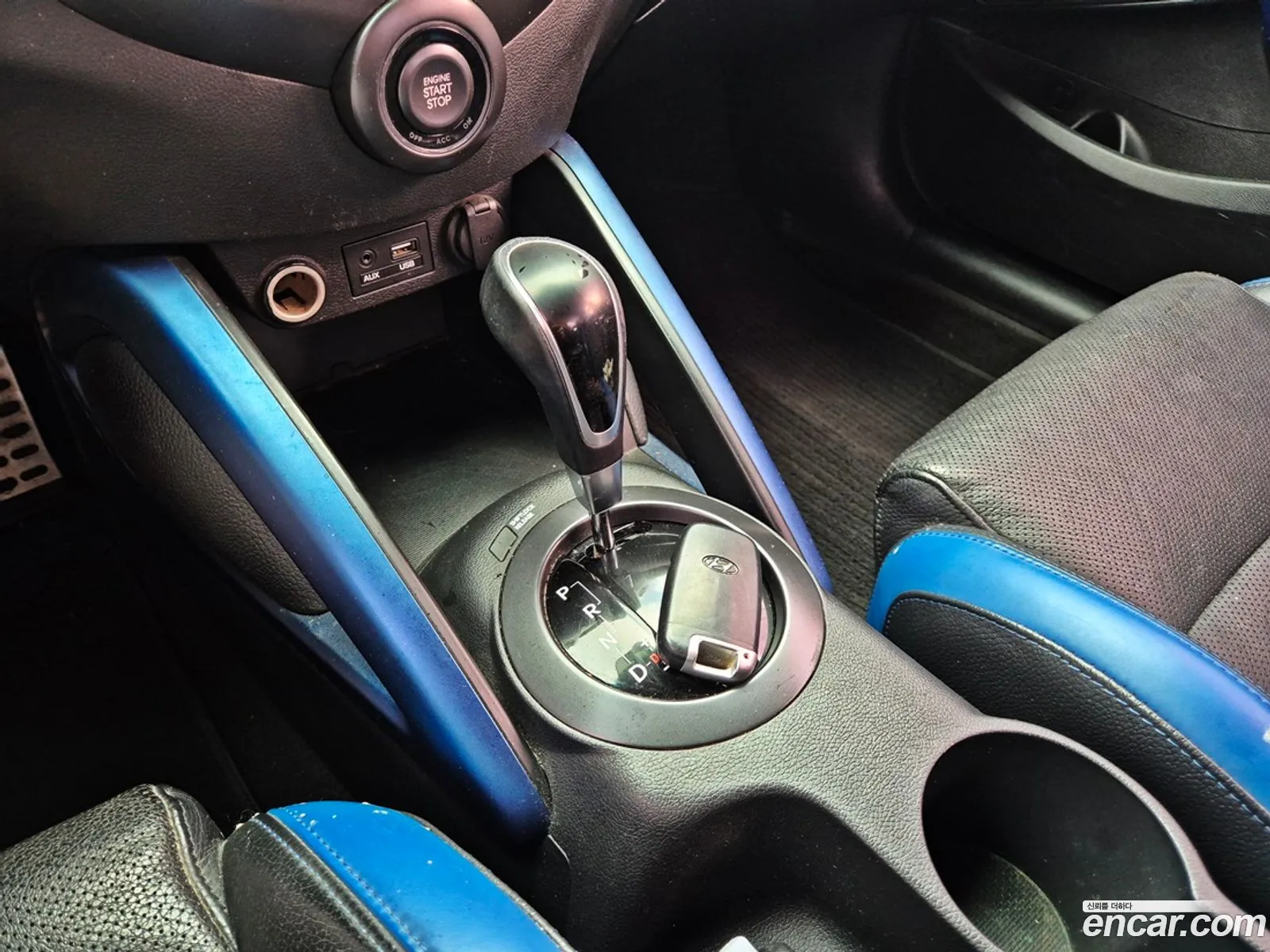 Hyundai Veloster 2015 — 11
