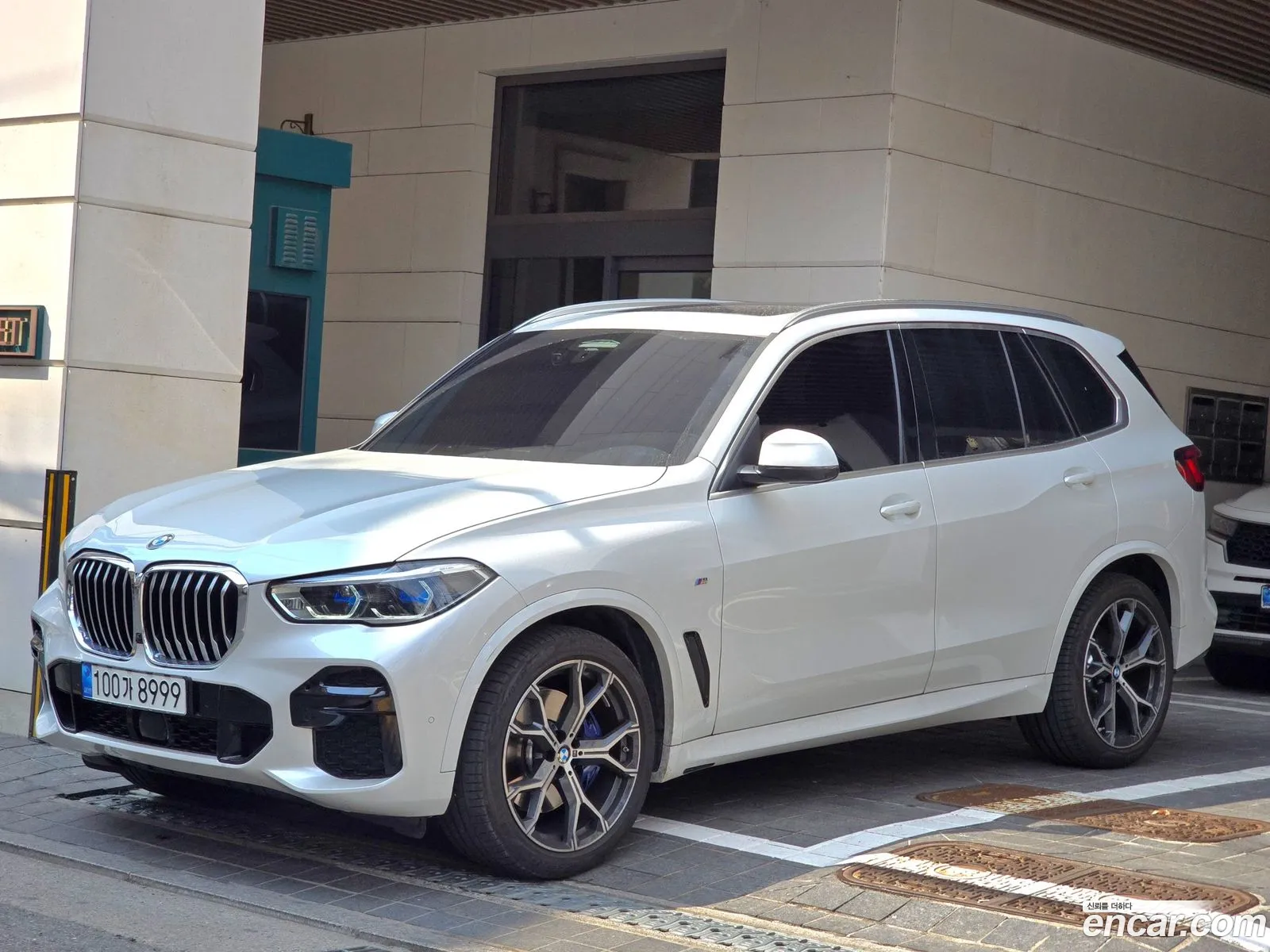 BMW X5 2022 — 8