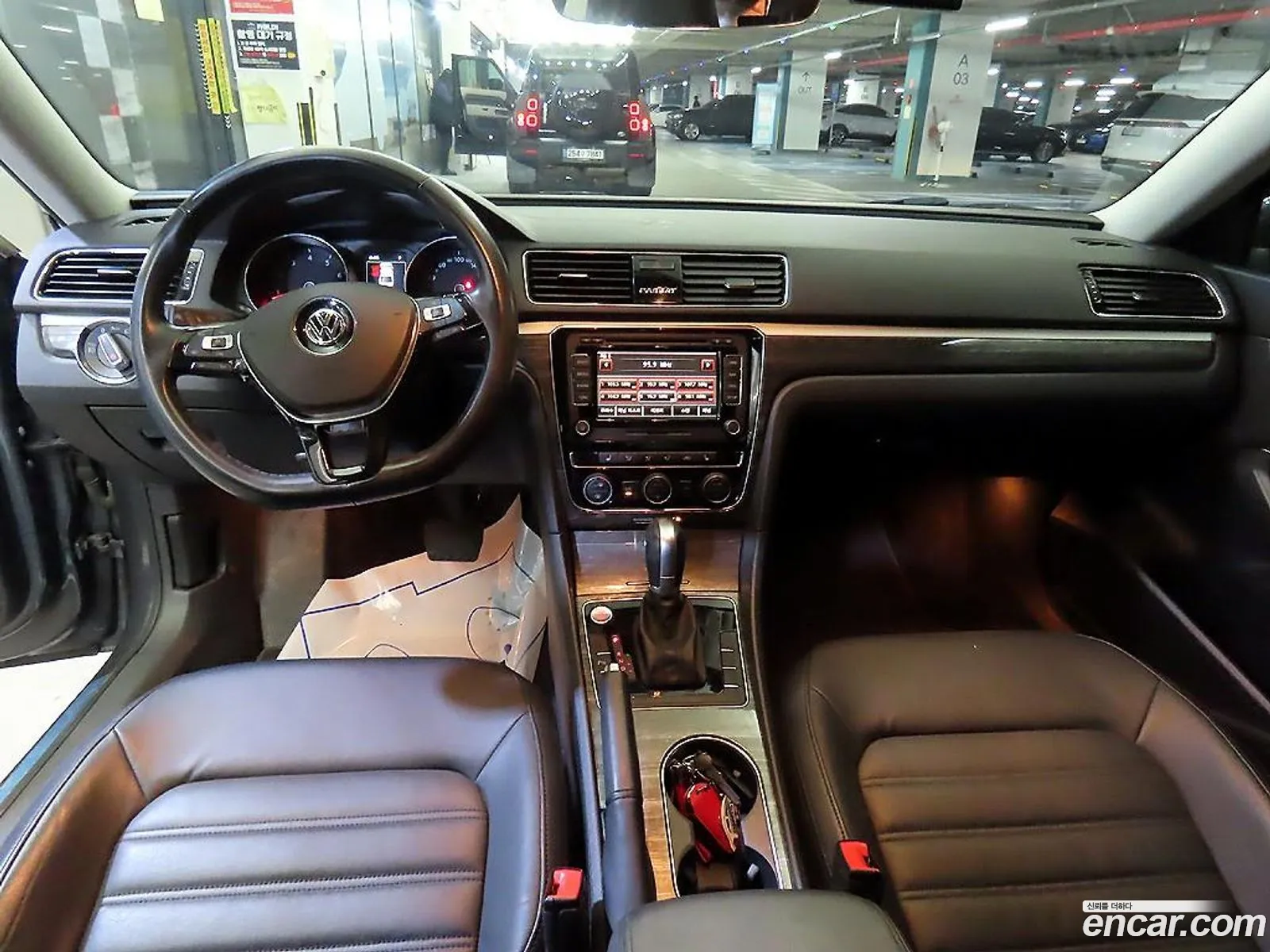 Volkswagen Passat 2018 — 12