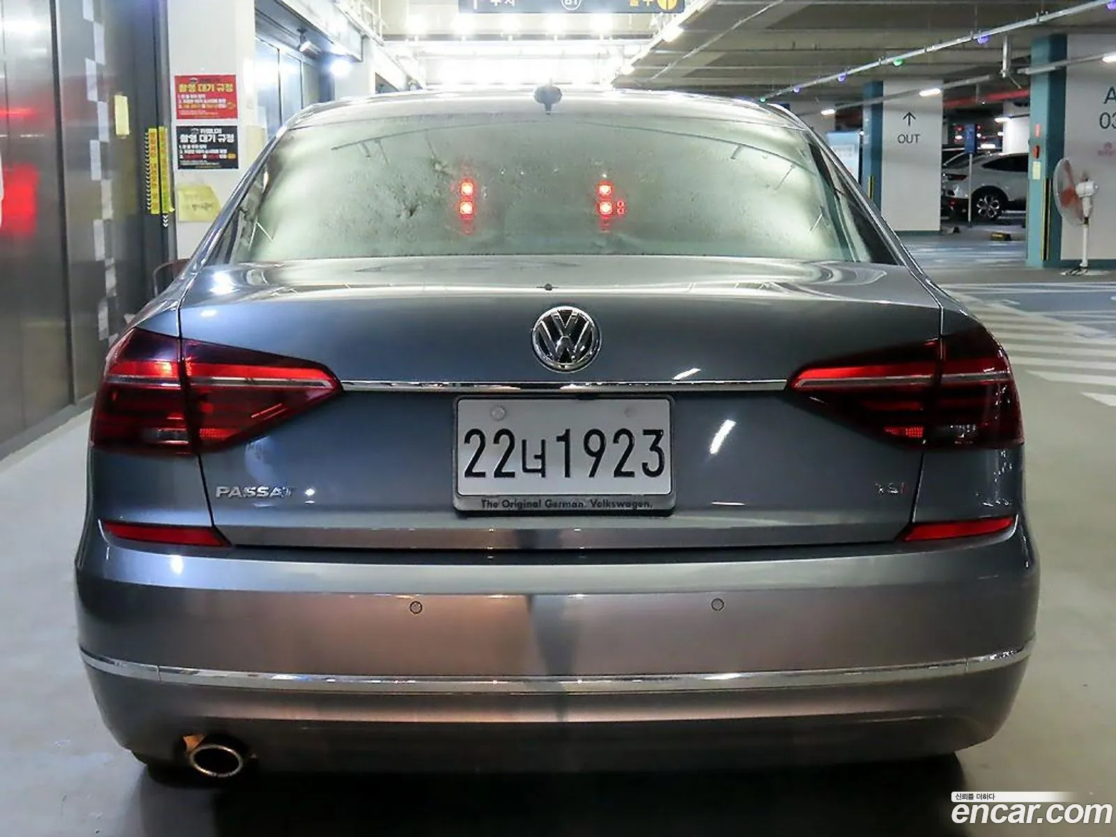 Volkswagen Passat 2018 — 14