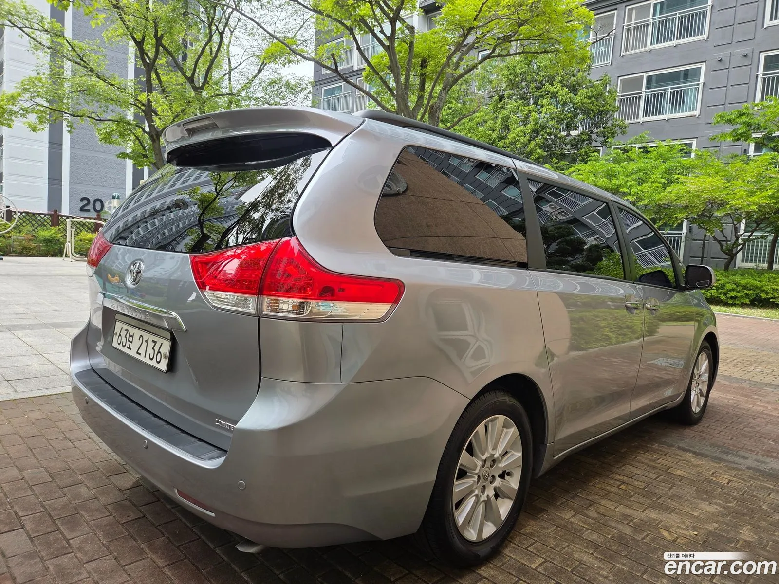 Toyota Sienna 2014 — 11