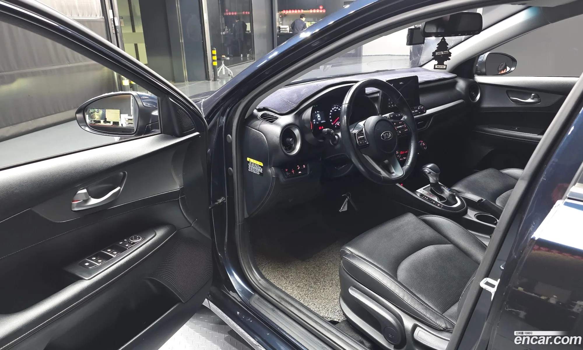 Kia K3 2018 — 10