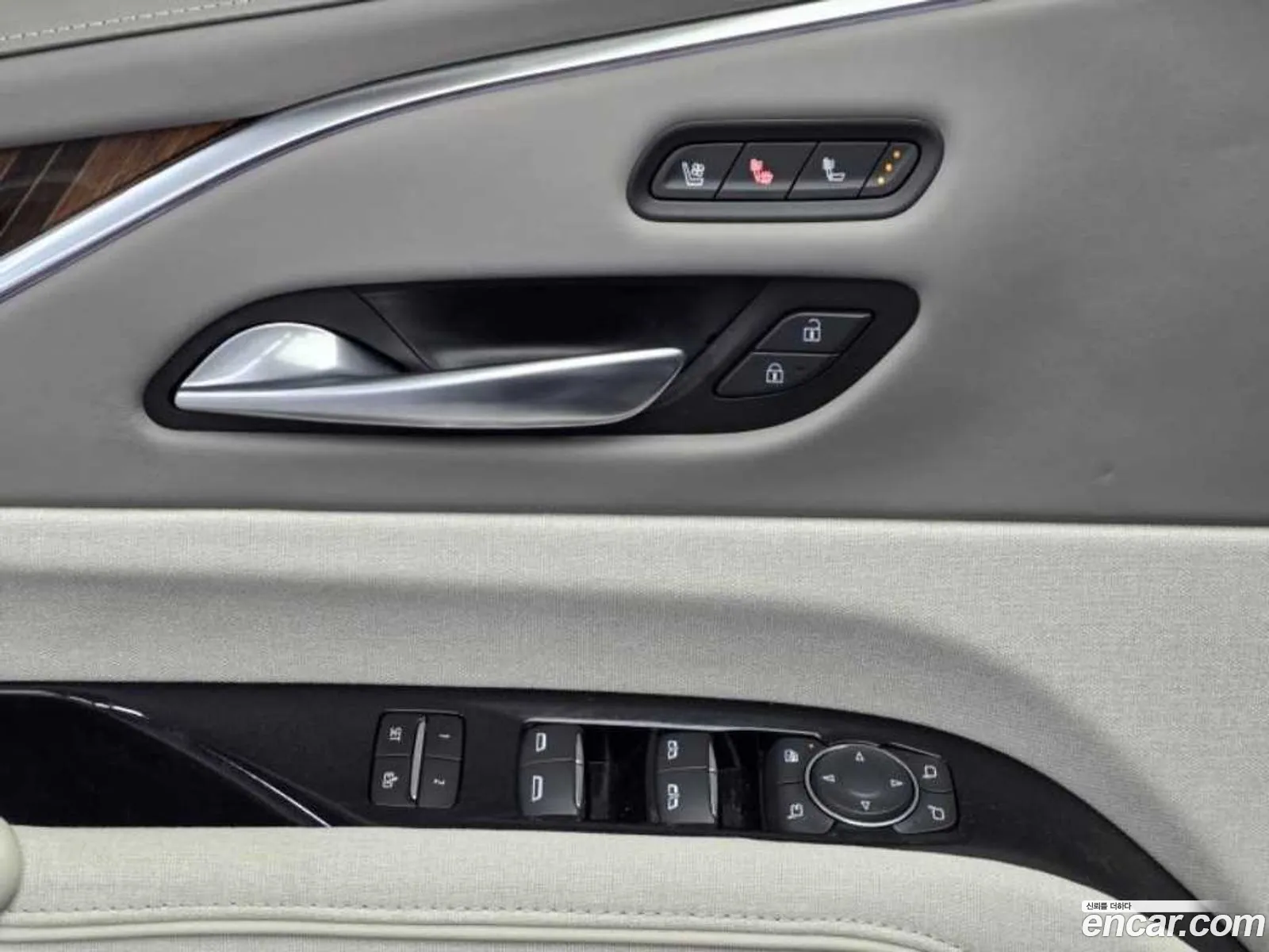 Cadillac Escalade 2023 — 5
