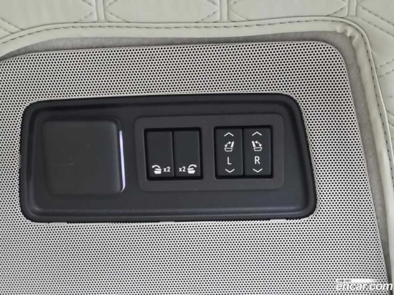 Cadillac Escalade 2023 — 10