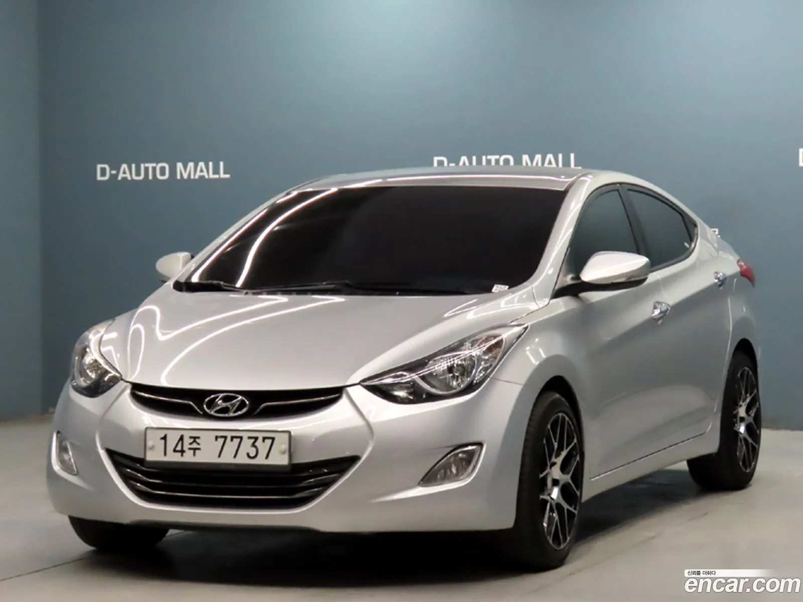 Hyundai Elantra MD 2012 — 19