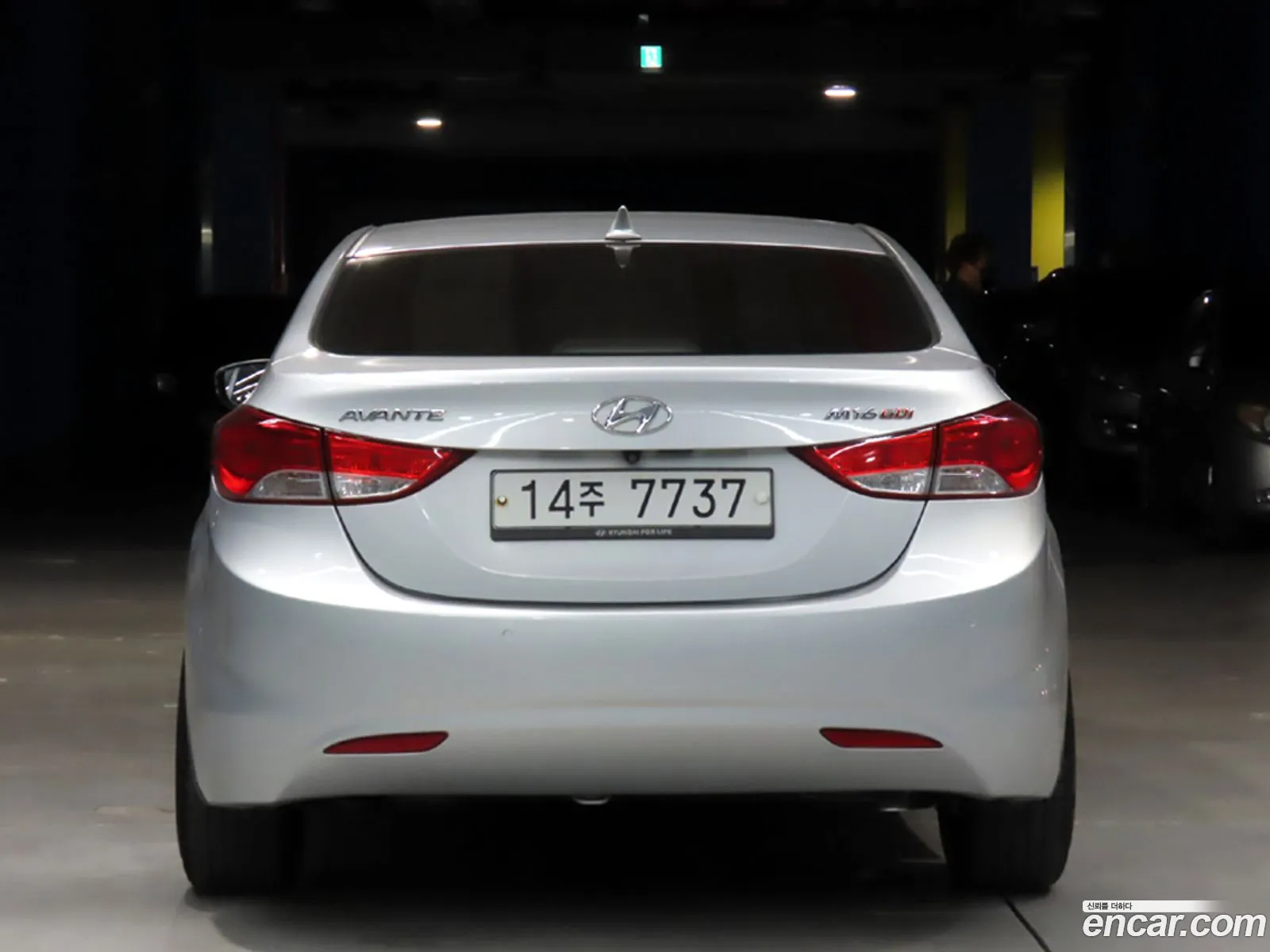 Hyundai Elantra MD 2012 — 2