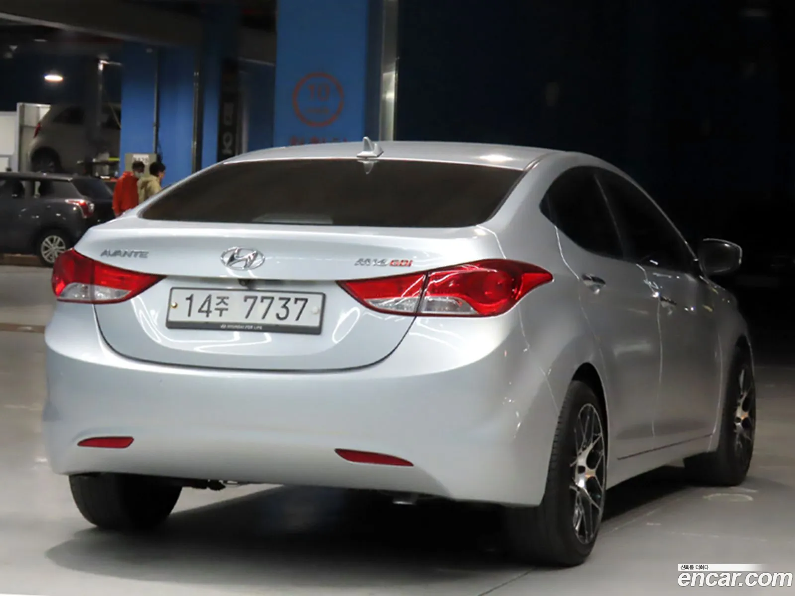 Hyundai Elantra MD 2012 — 15