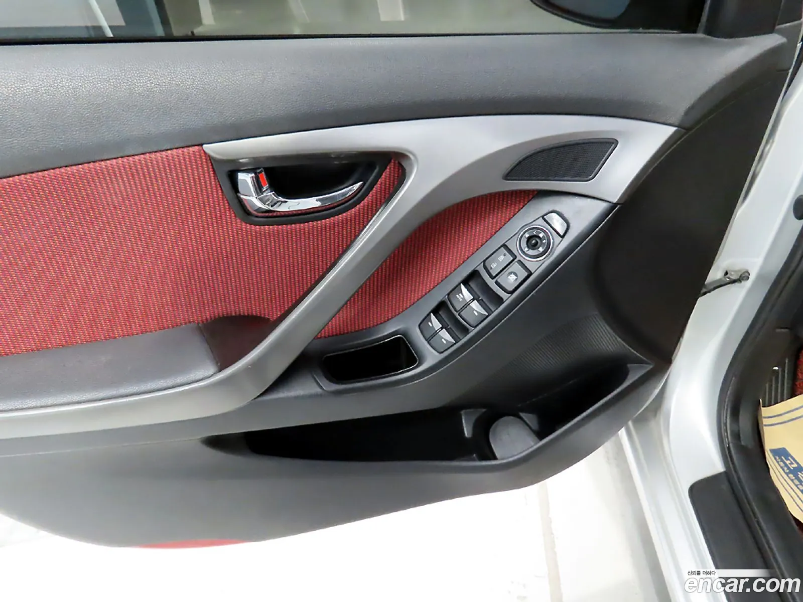 Hyundai Elantra MD 2012 — 12