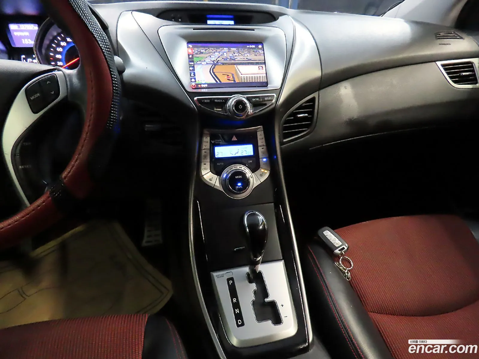 Hyundai Elantra MD 2012 — 13