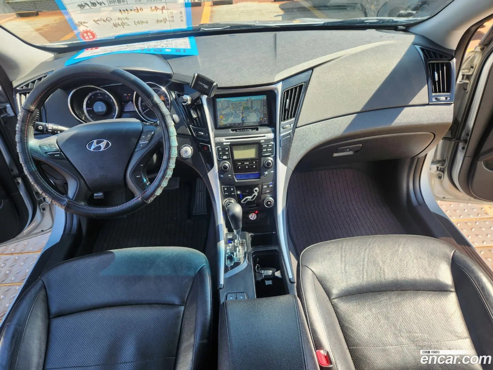 Hyundai YF Sonata