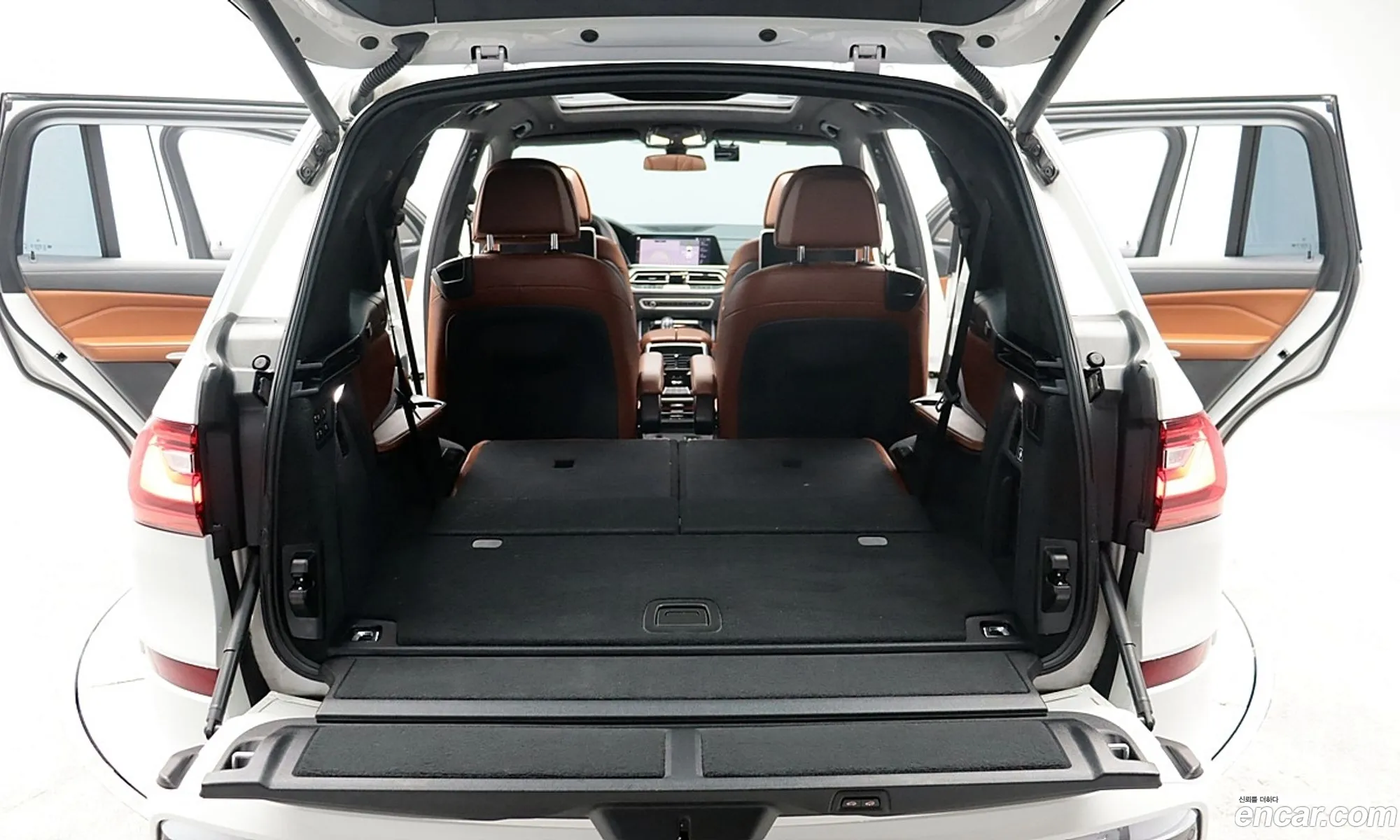 BMW X7 2020 — 17