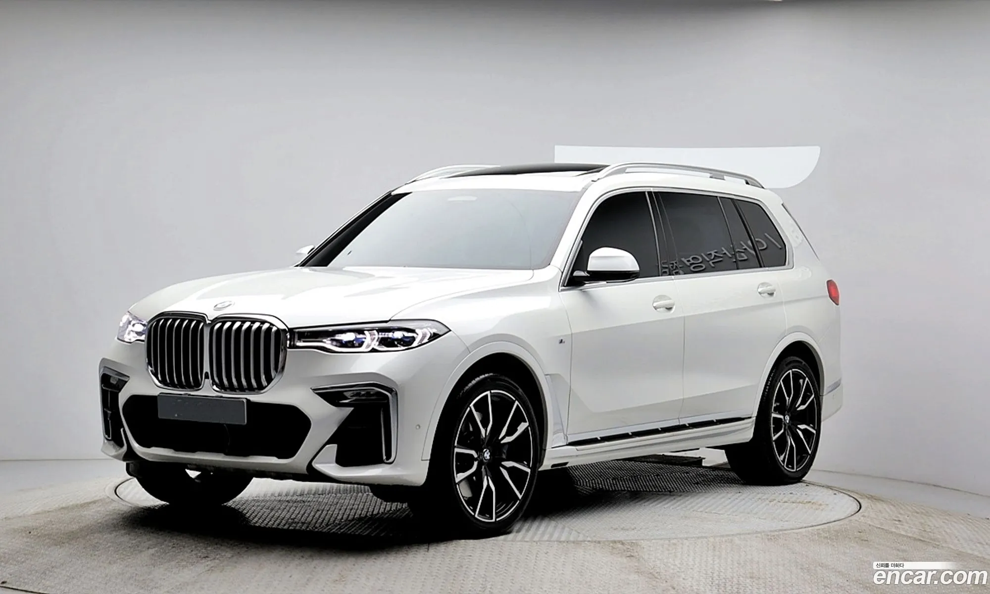 BMW X7 2020 — 20