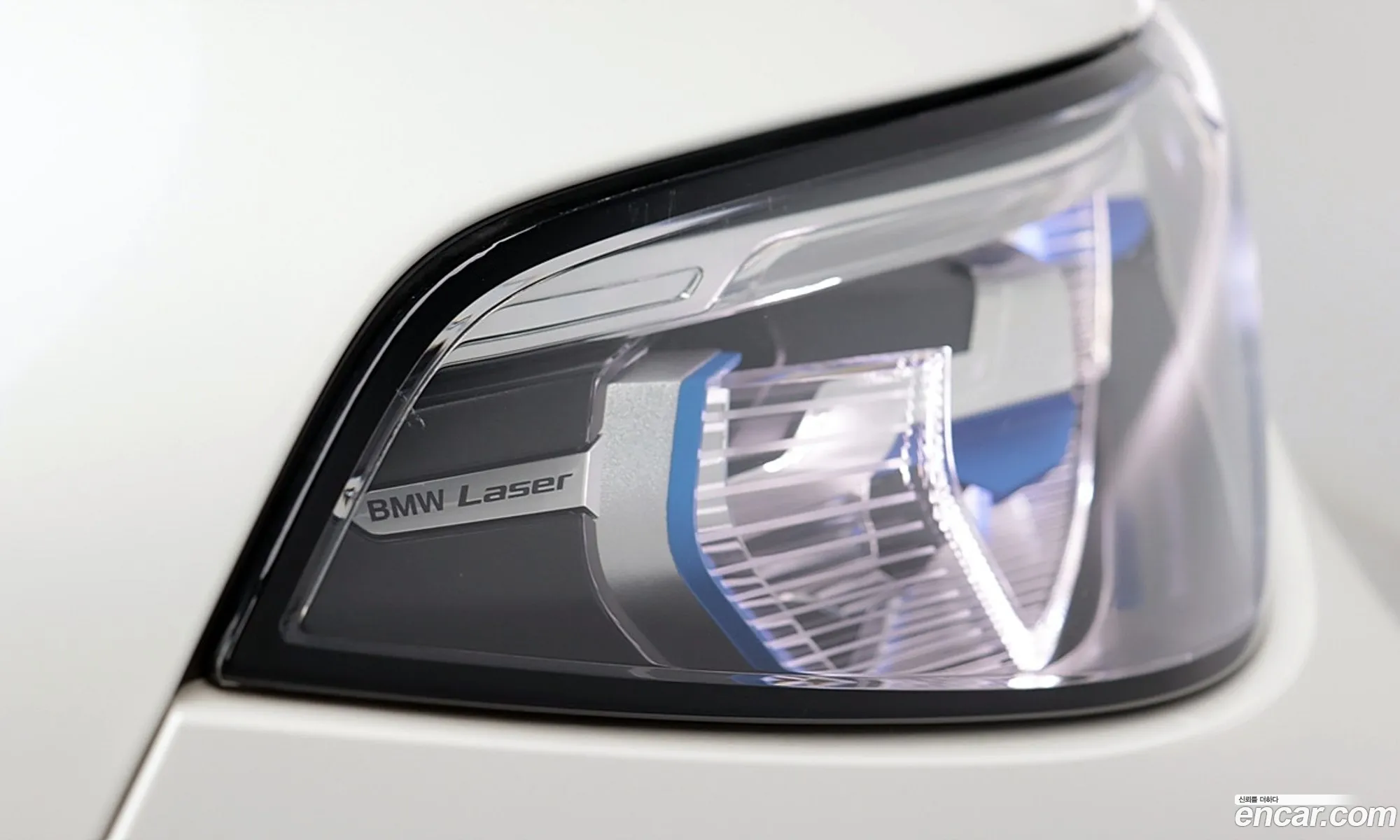 BMW X7 2020 — 12