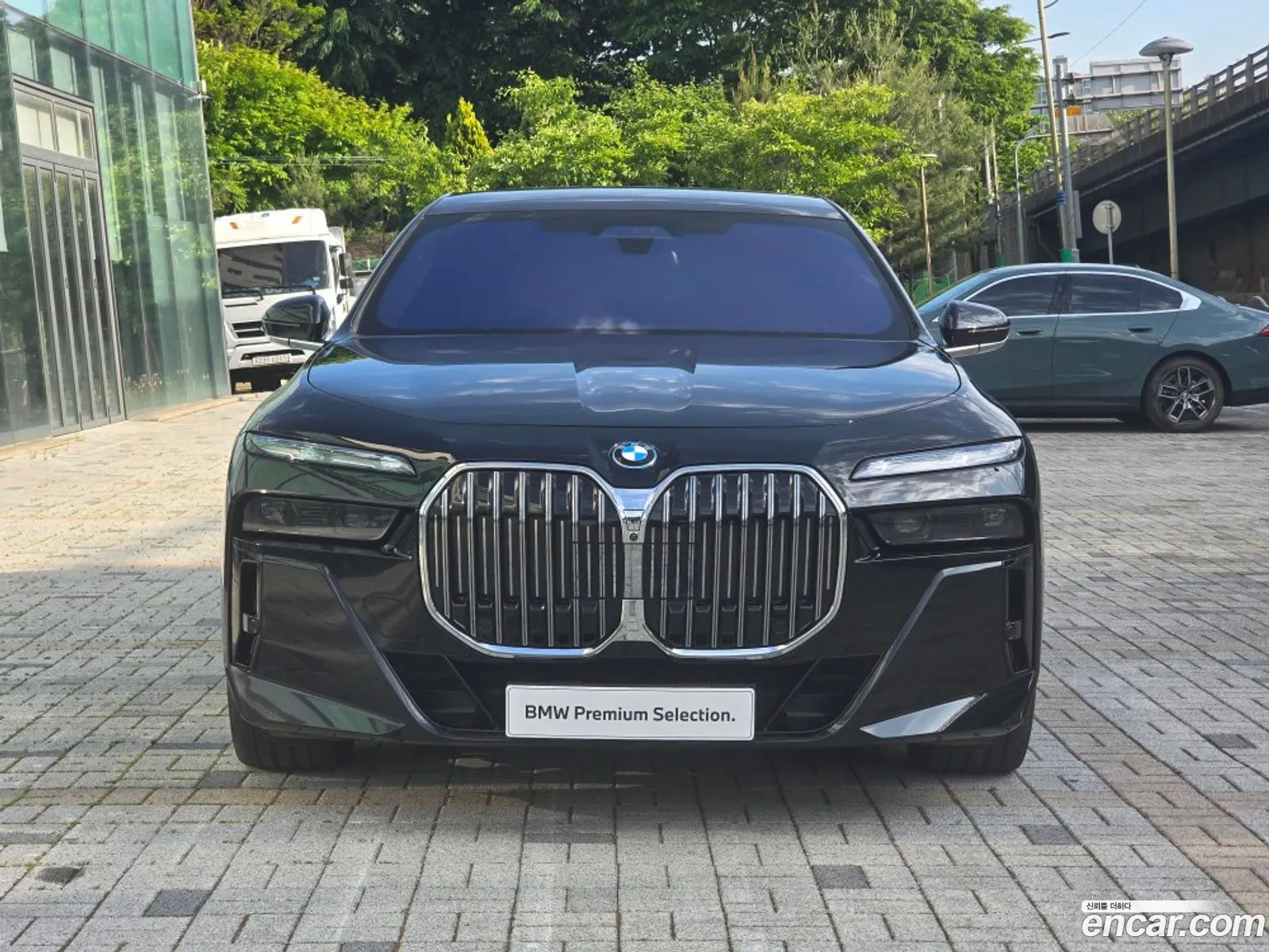 BMW 7 Series 2024 — 10