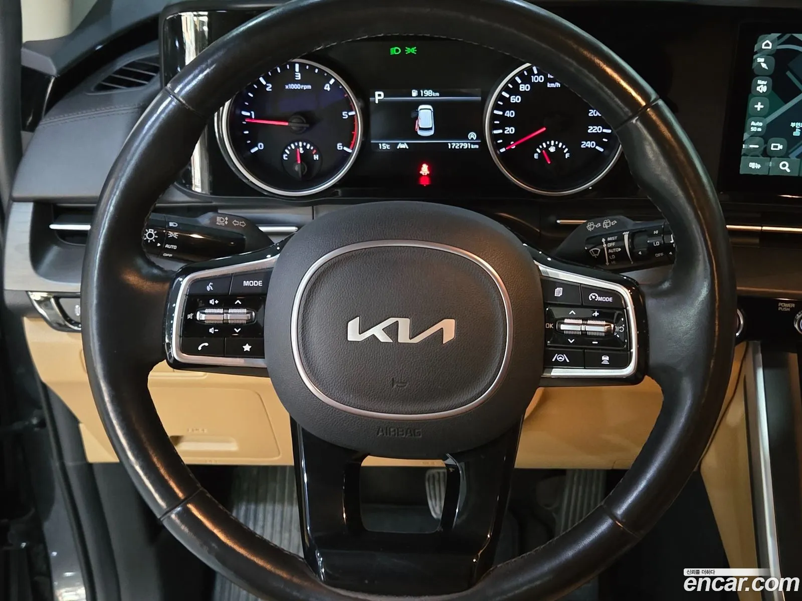 Kia Carnival 2021 — 19