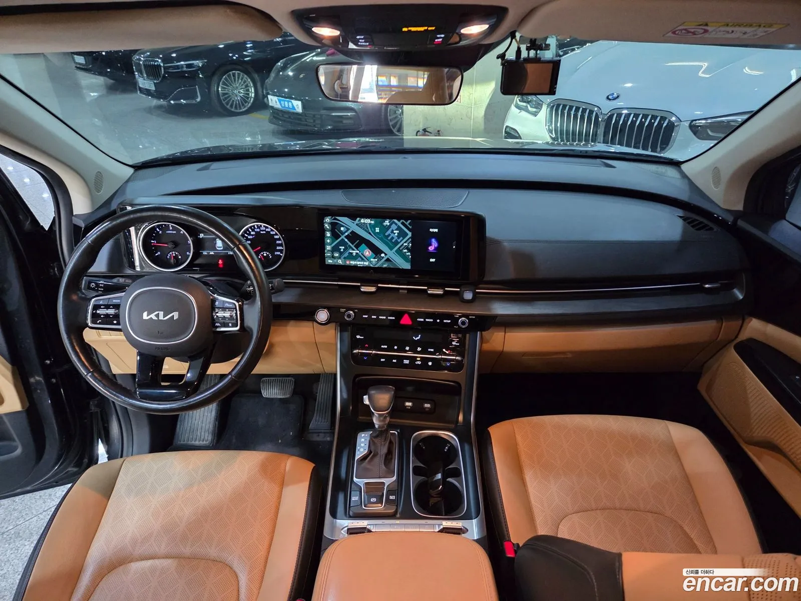 Kia Carnival 2021 — 3