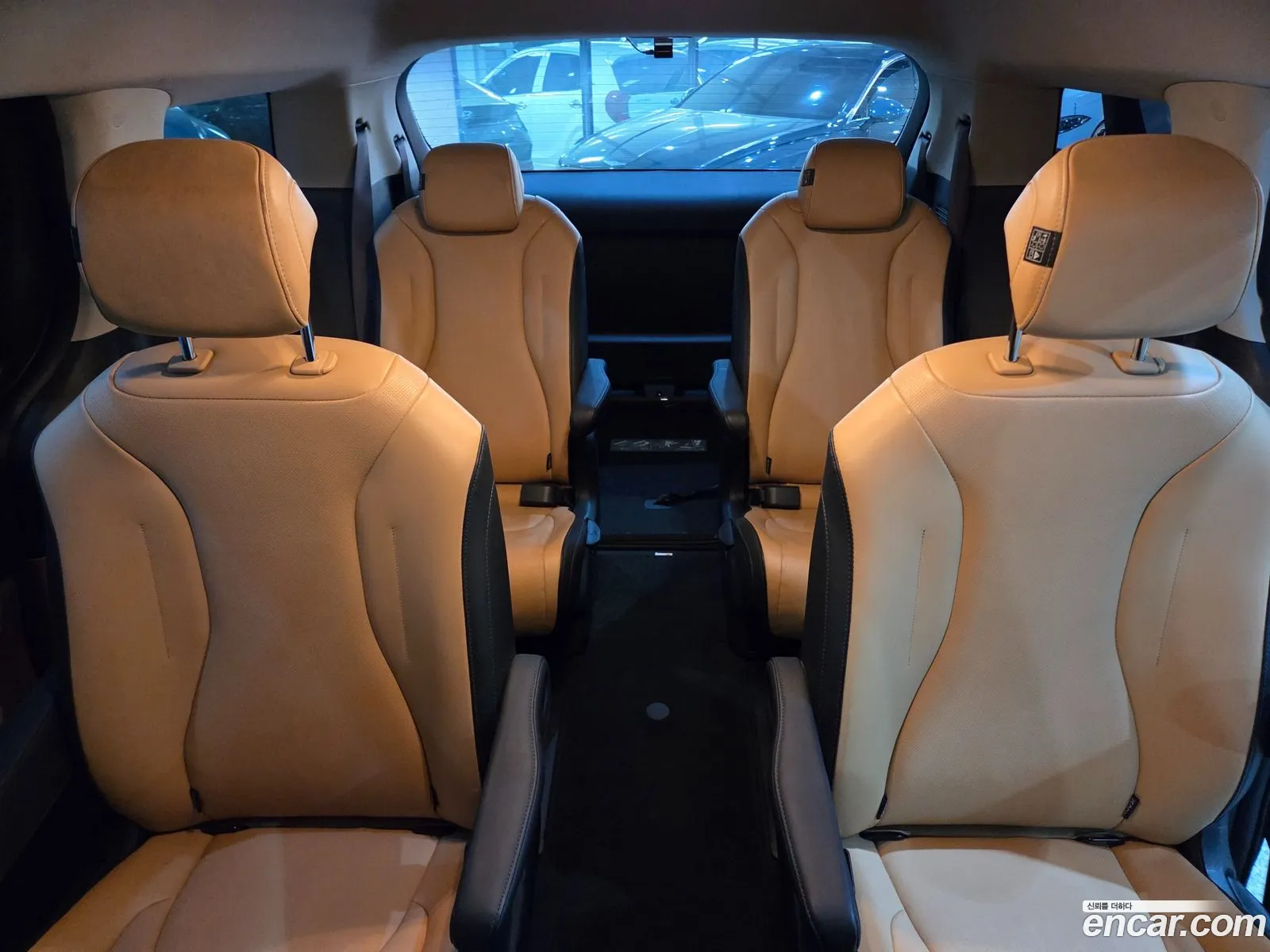 Kia Carnival 2021 — 6